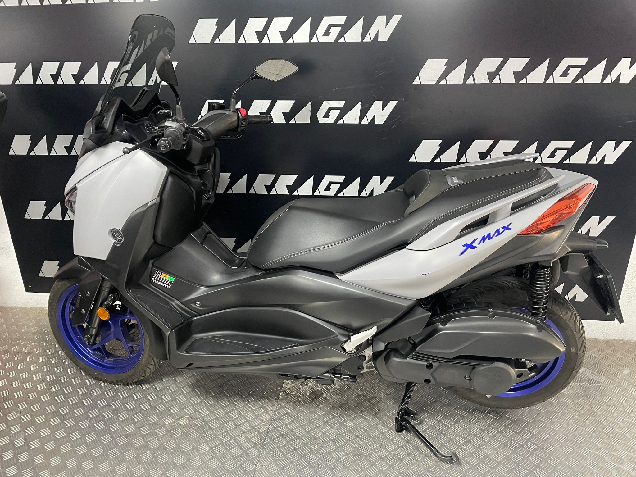 X-MAX 125