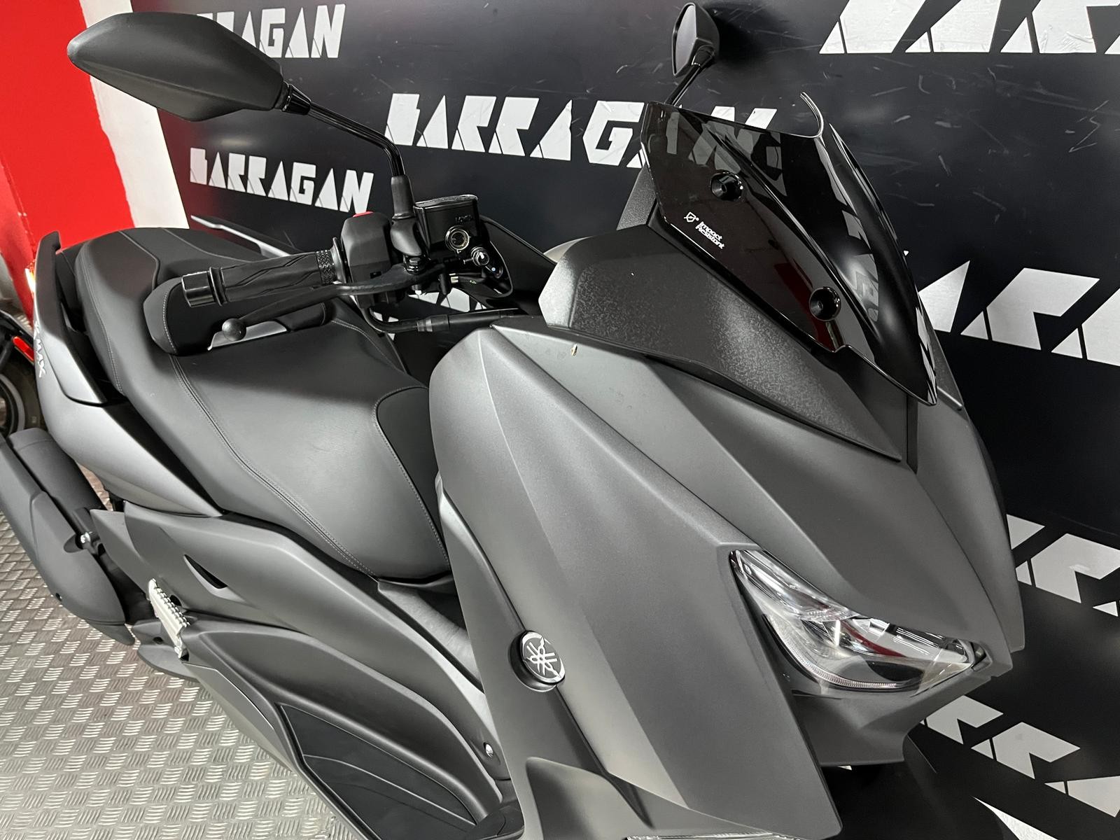 X-MAX 125