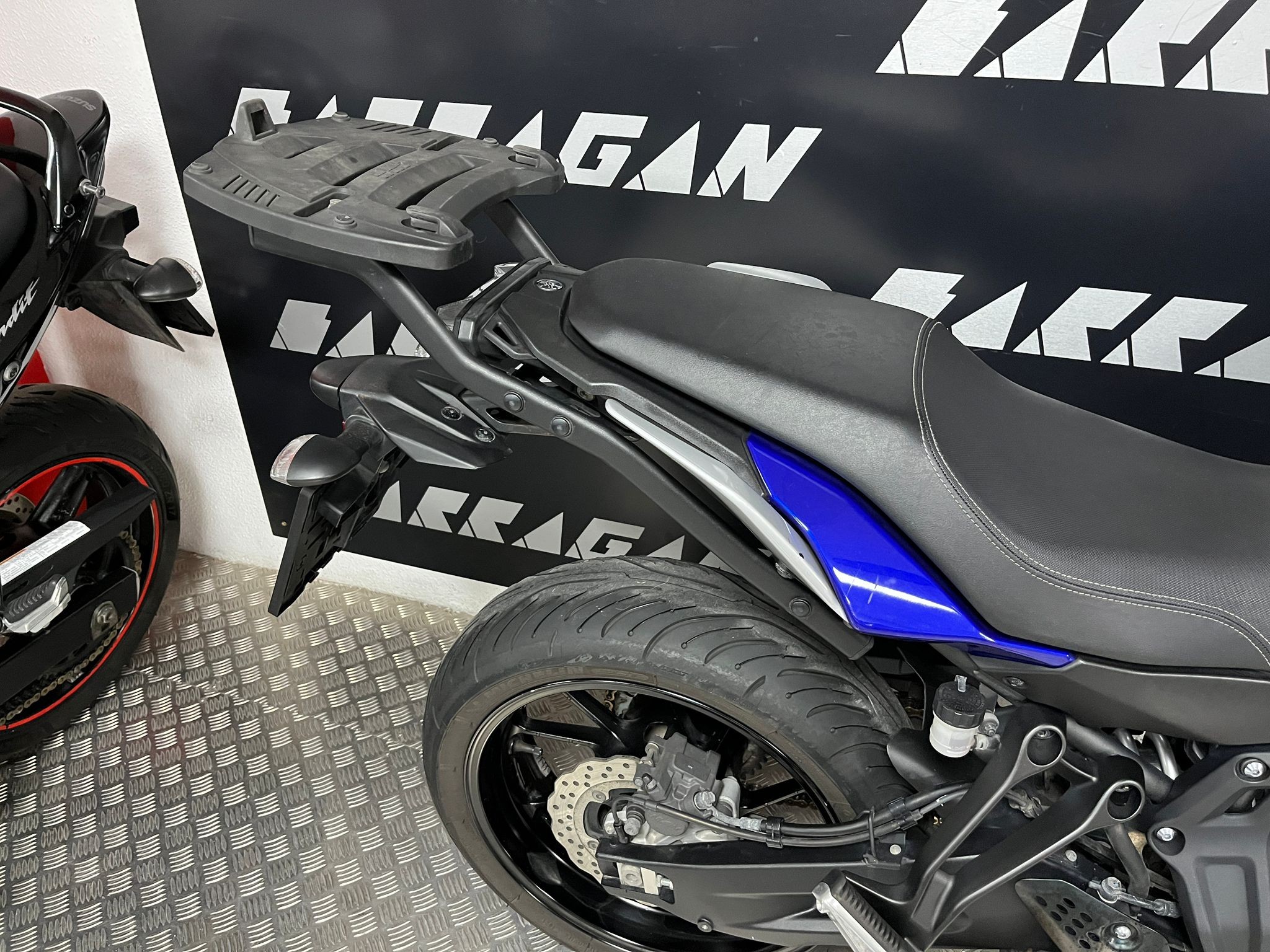TRACER 700