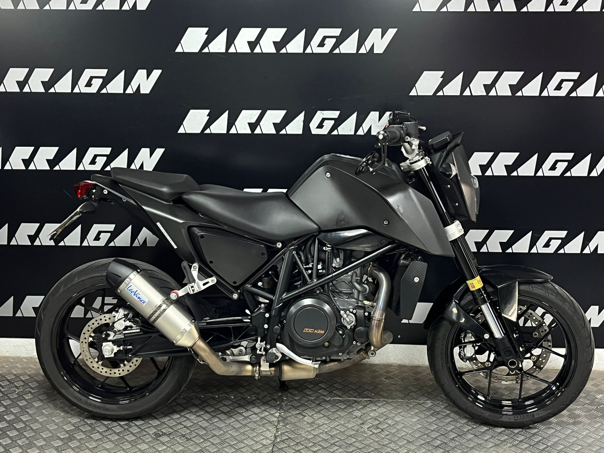 690 DUKE