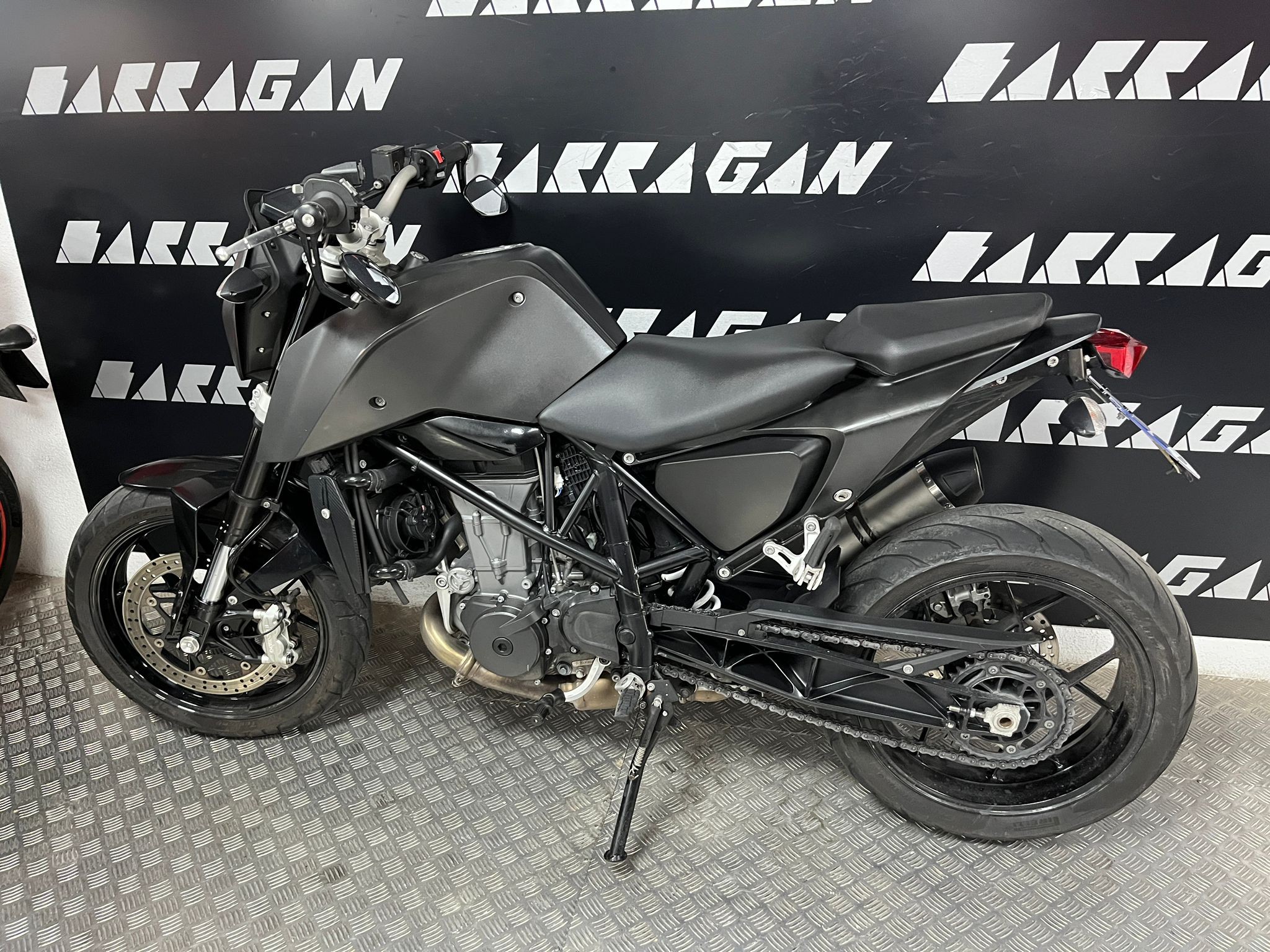 690 DUKE