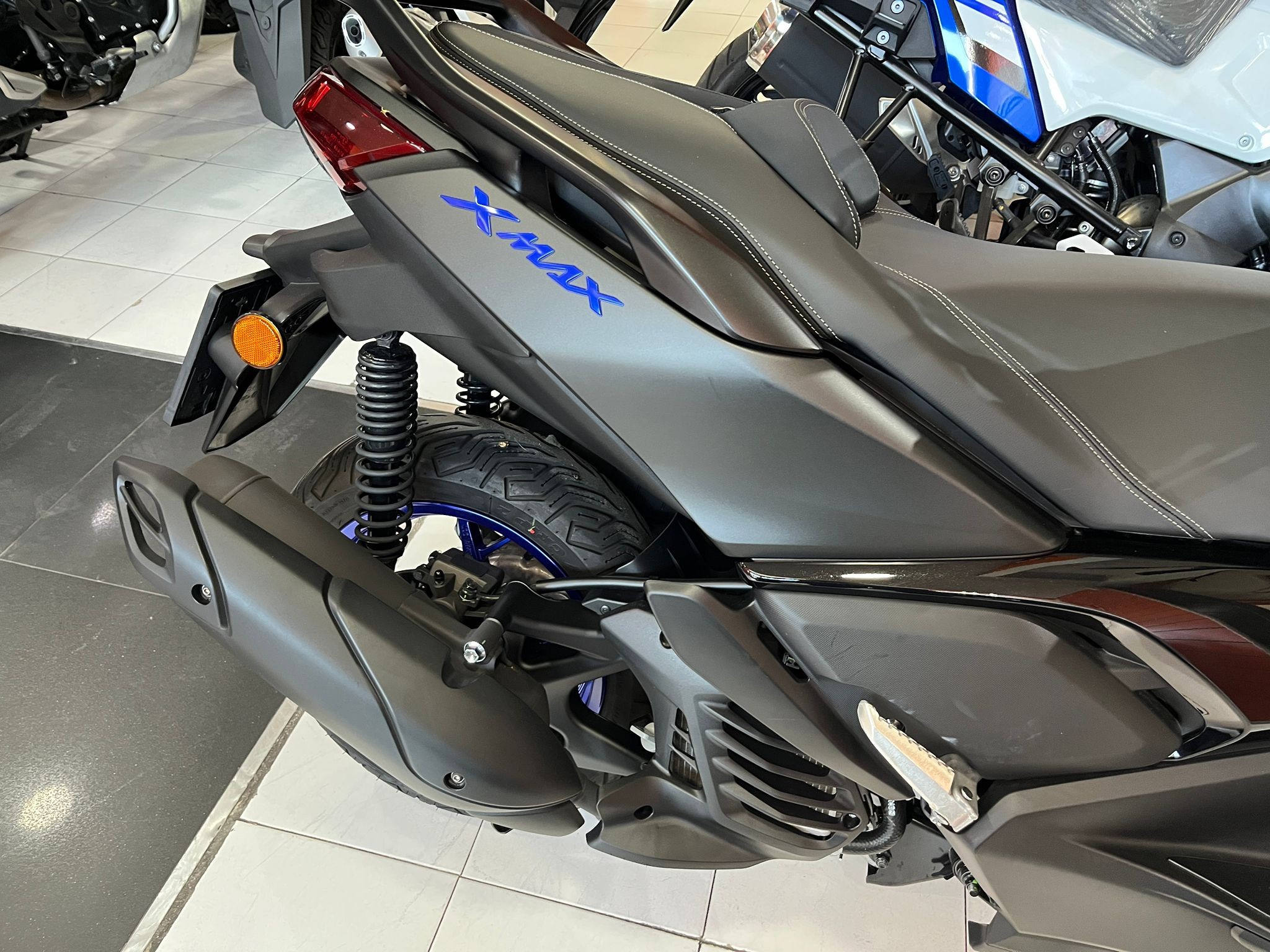 X-MAX 125