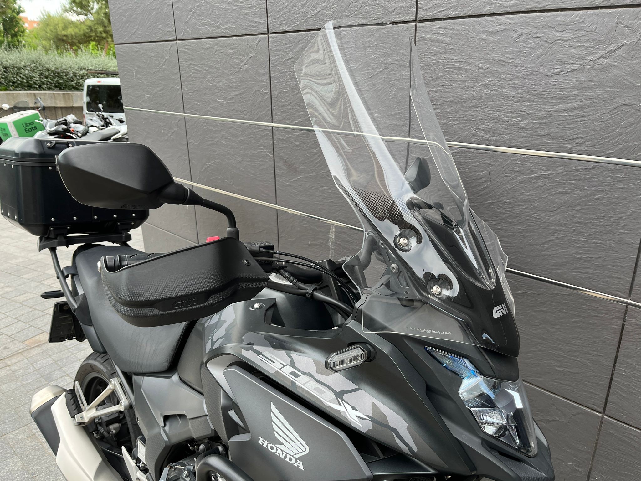 CB 500X