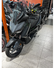 XMAX 125 TECH MAX