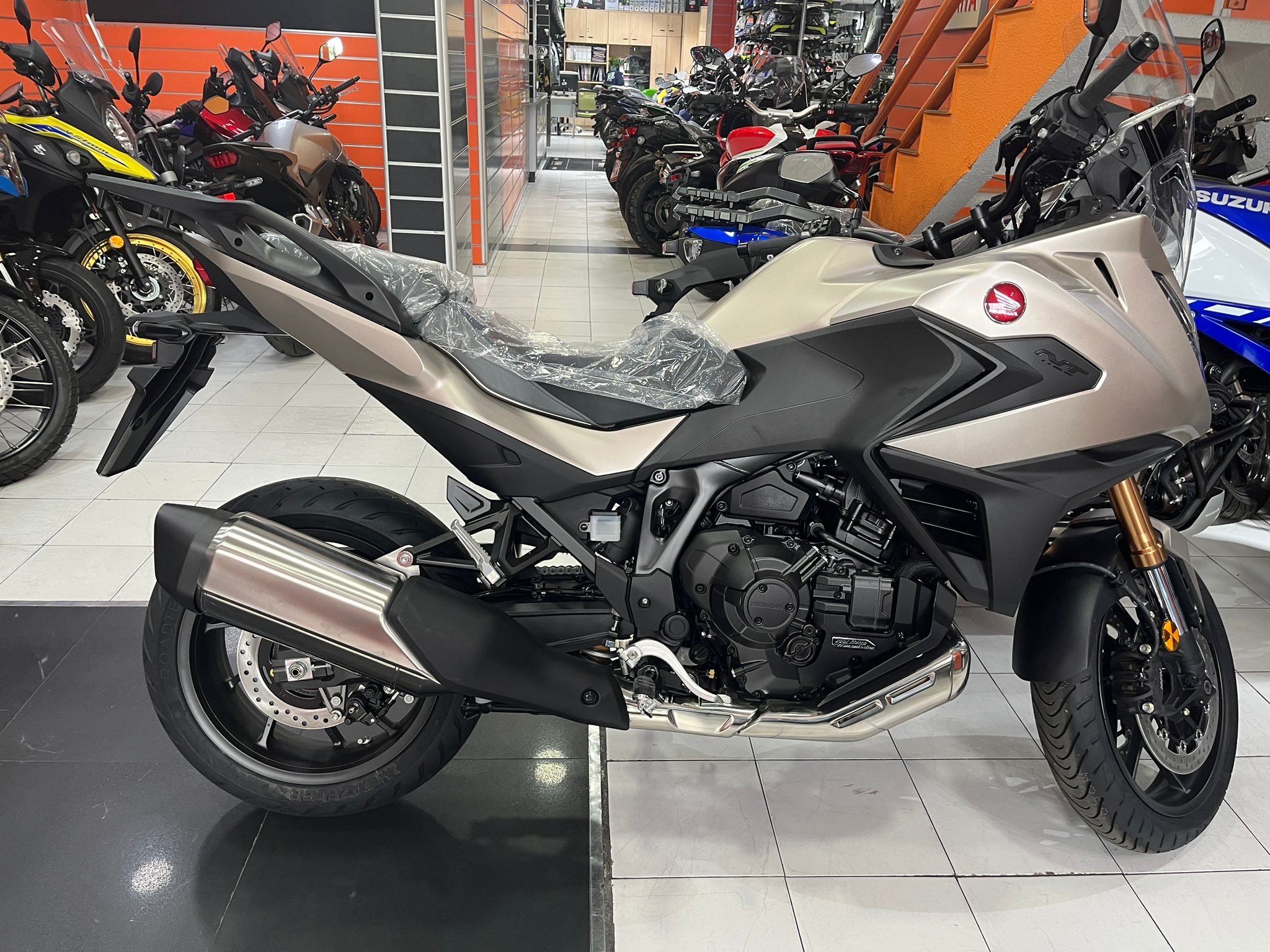 NT1100 DCT 2025