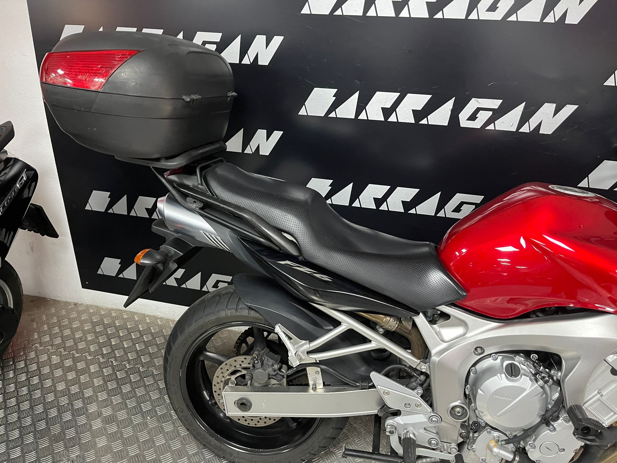 FZ6-N