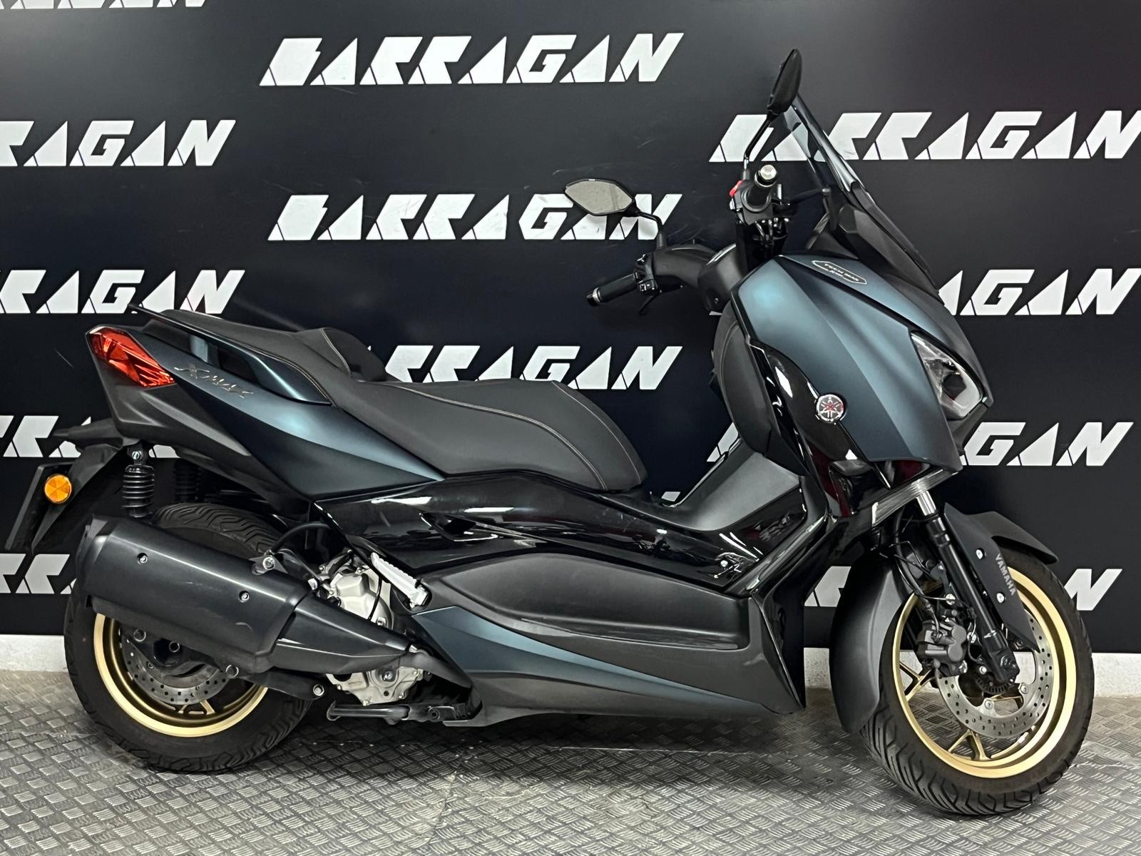 XMAX 300 TECH MAX