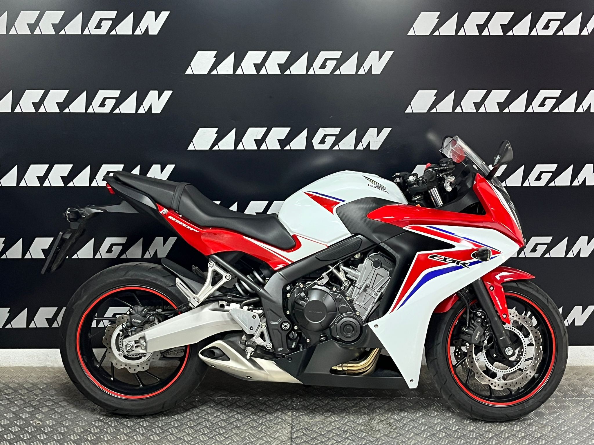CBR650 F  A - A2