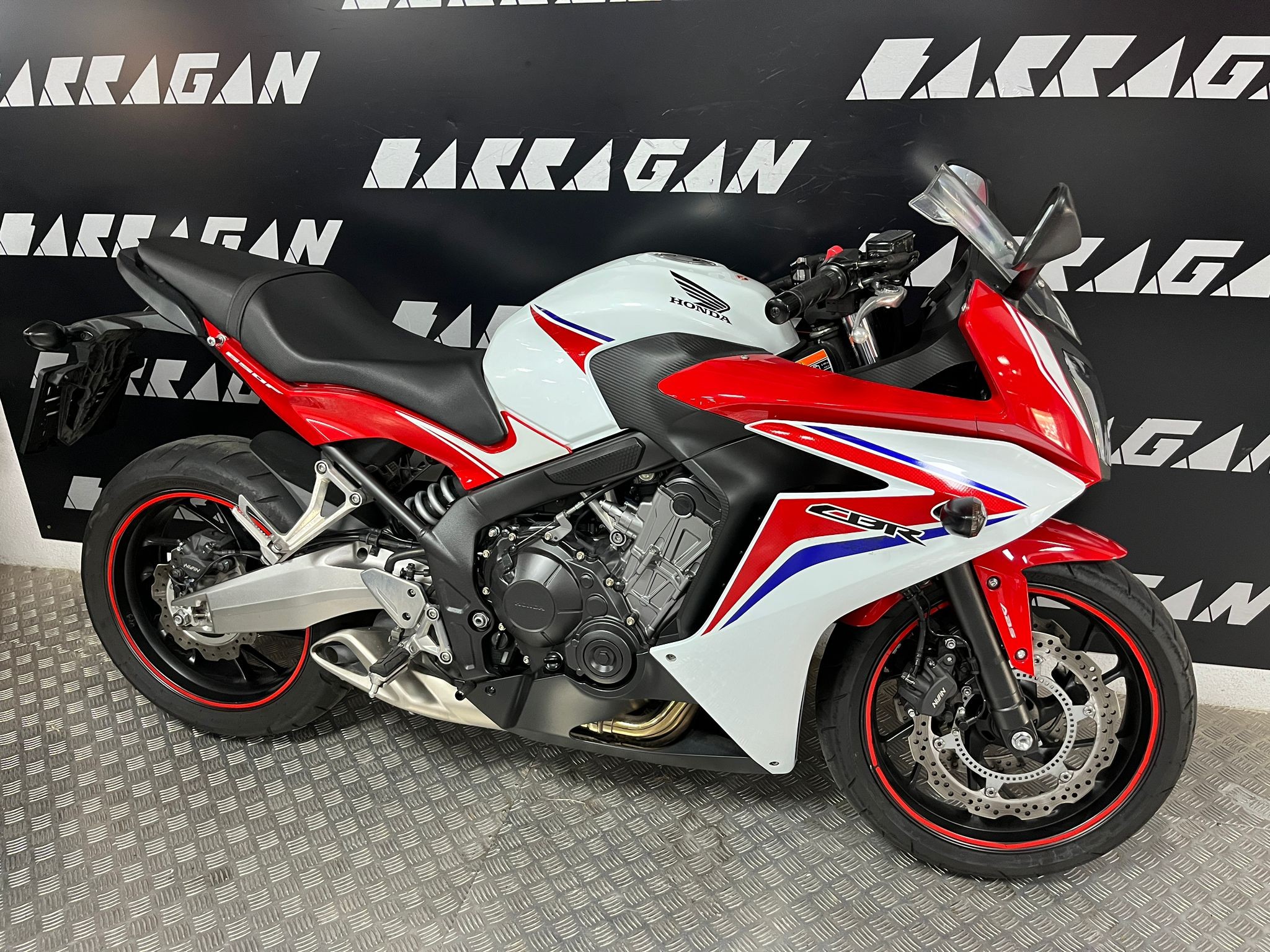 CBR650 F  A - A2