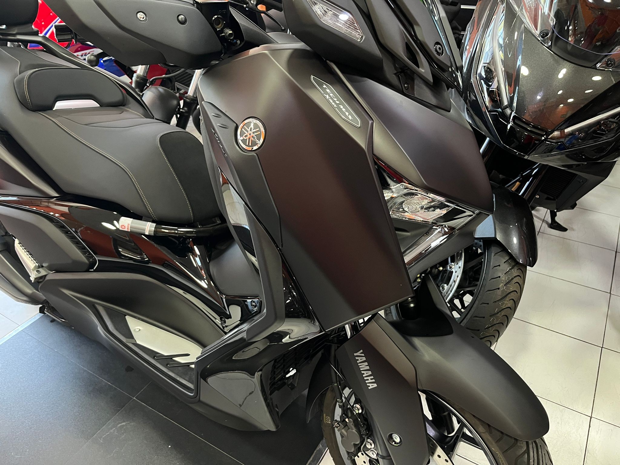 XMAX 300 TECH MAX