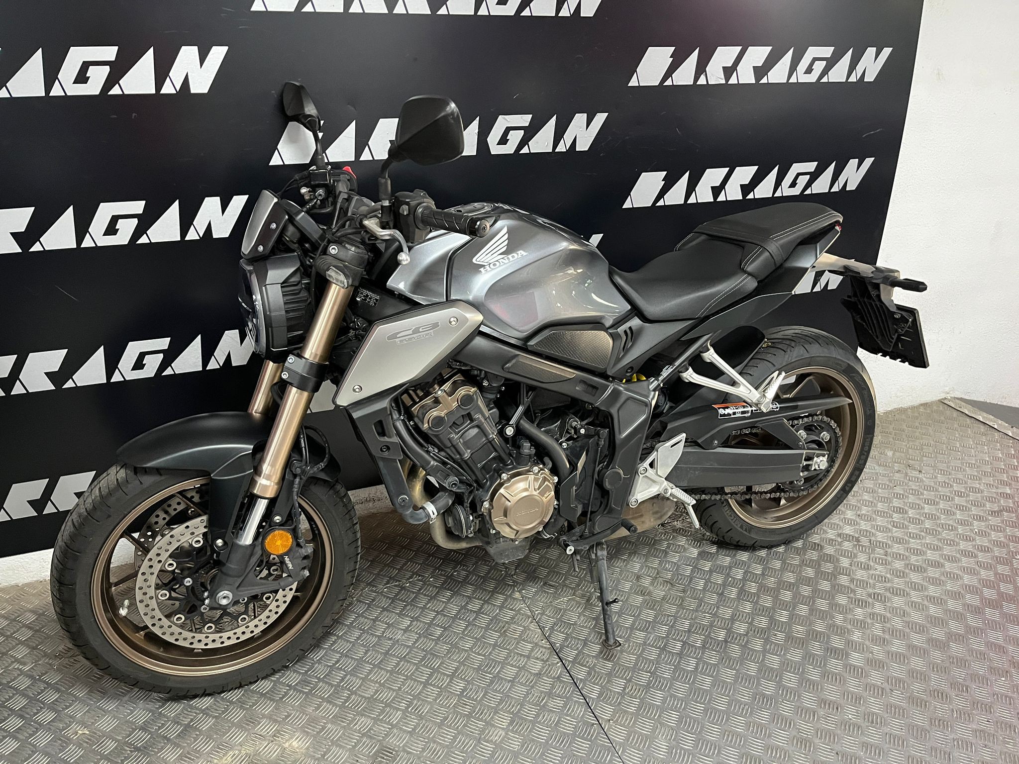 CB650R