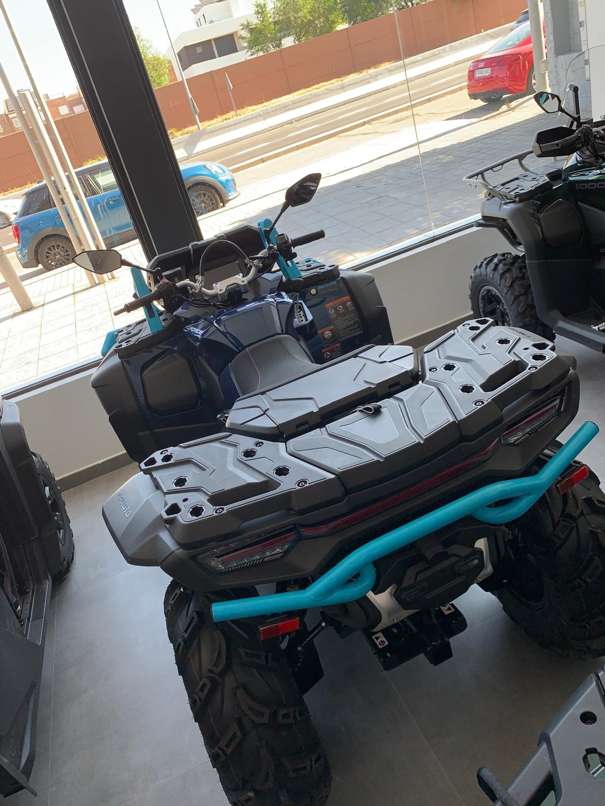 CFORCE 1000 MV