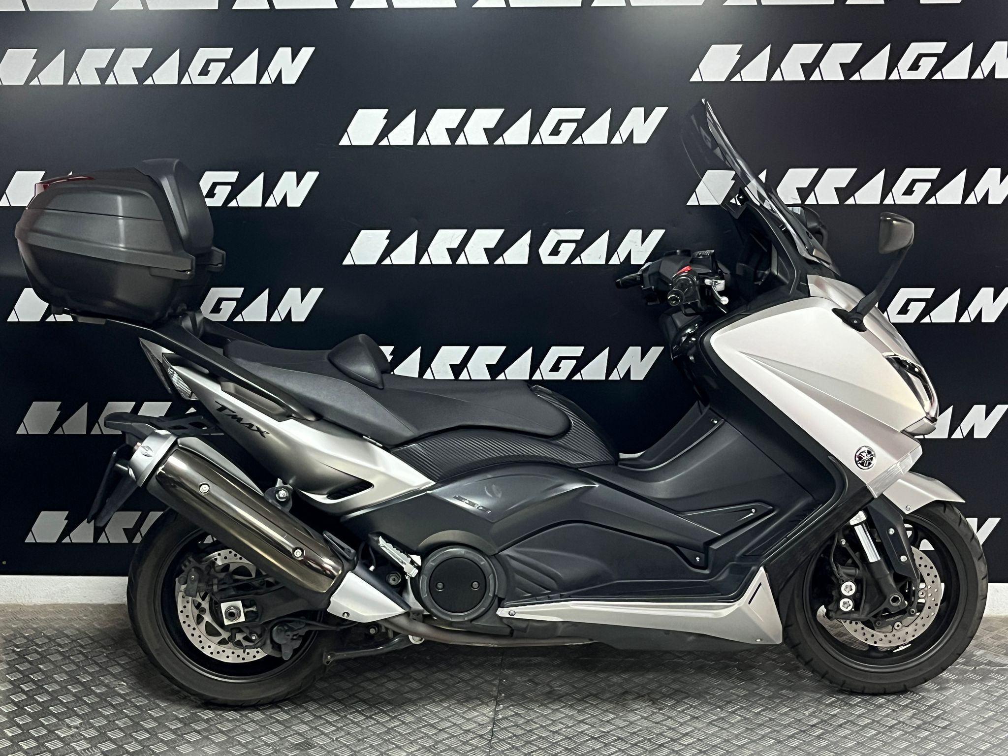 TMAX 530