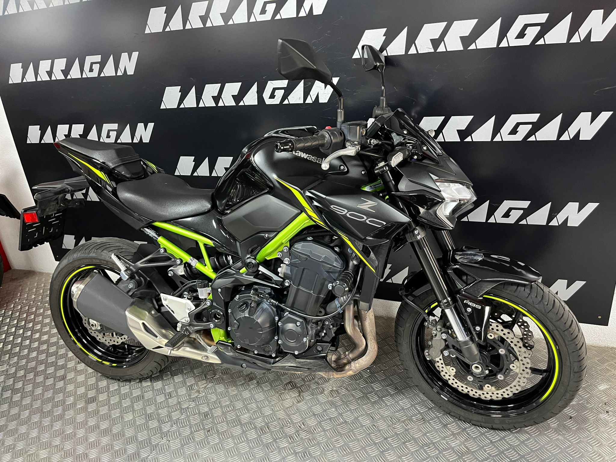 Z900