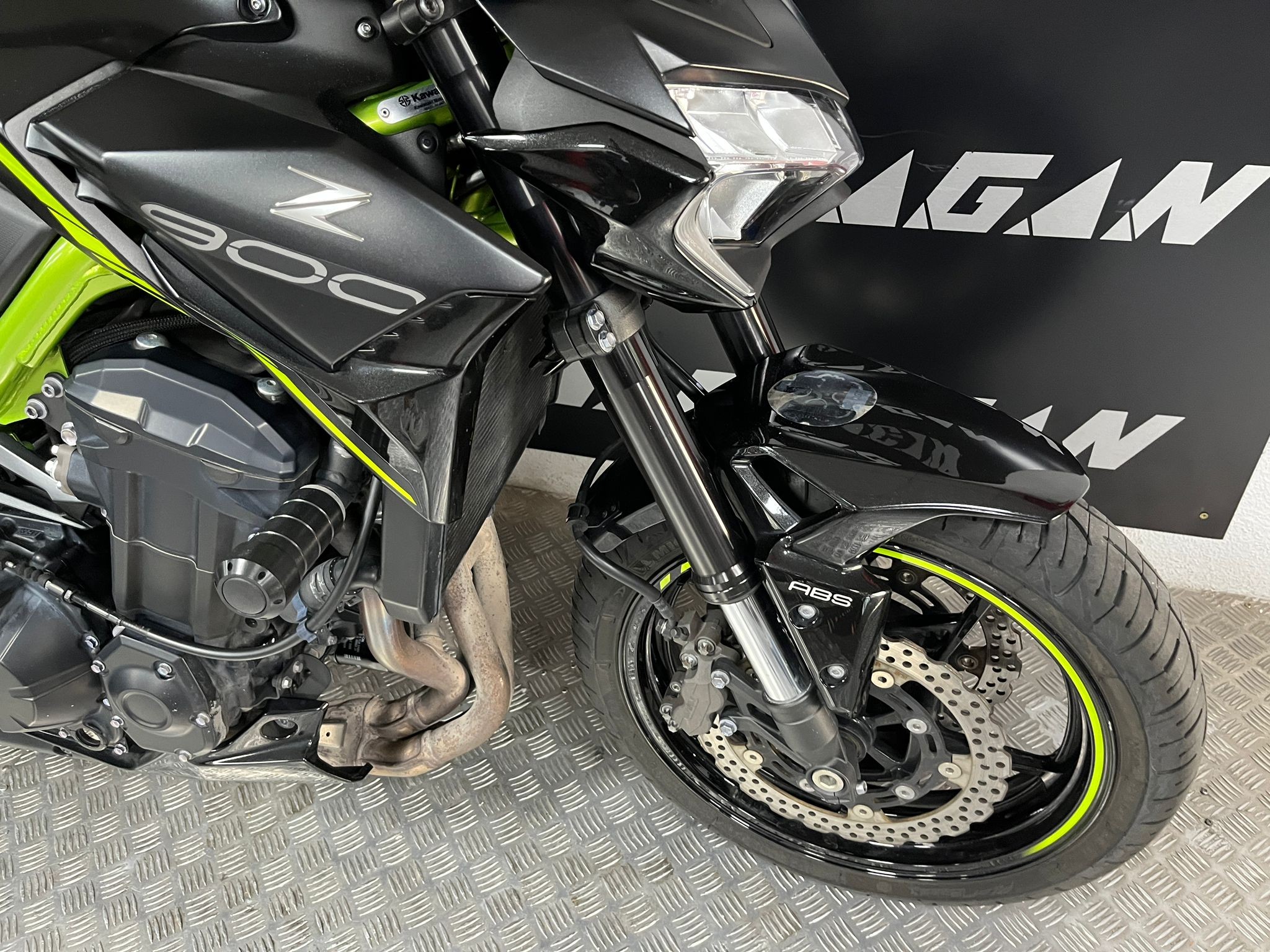 Z900
