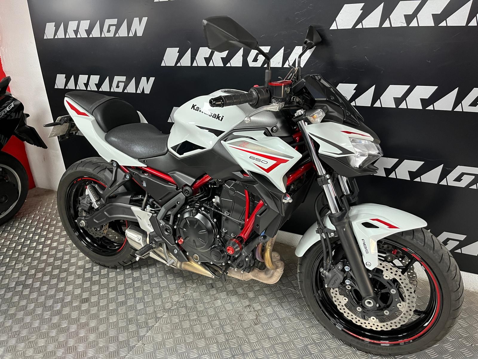 Z650  A / A2