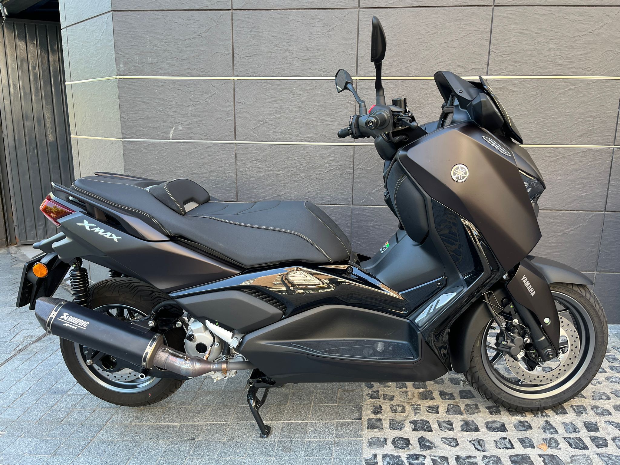 XMAX 300 TECH MAX