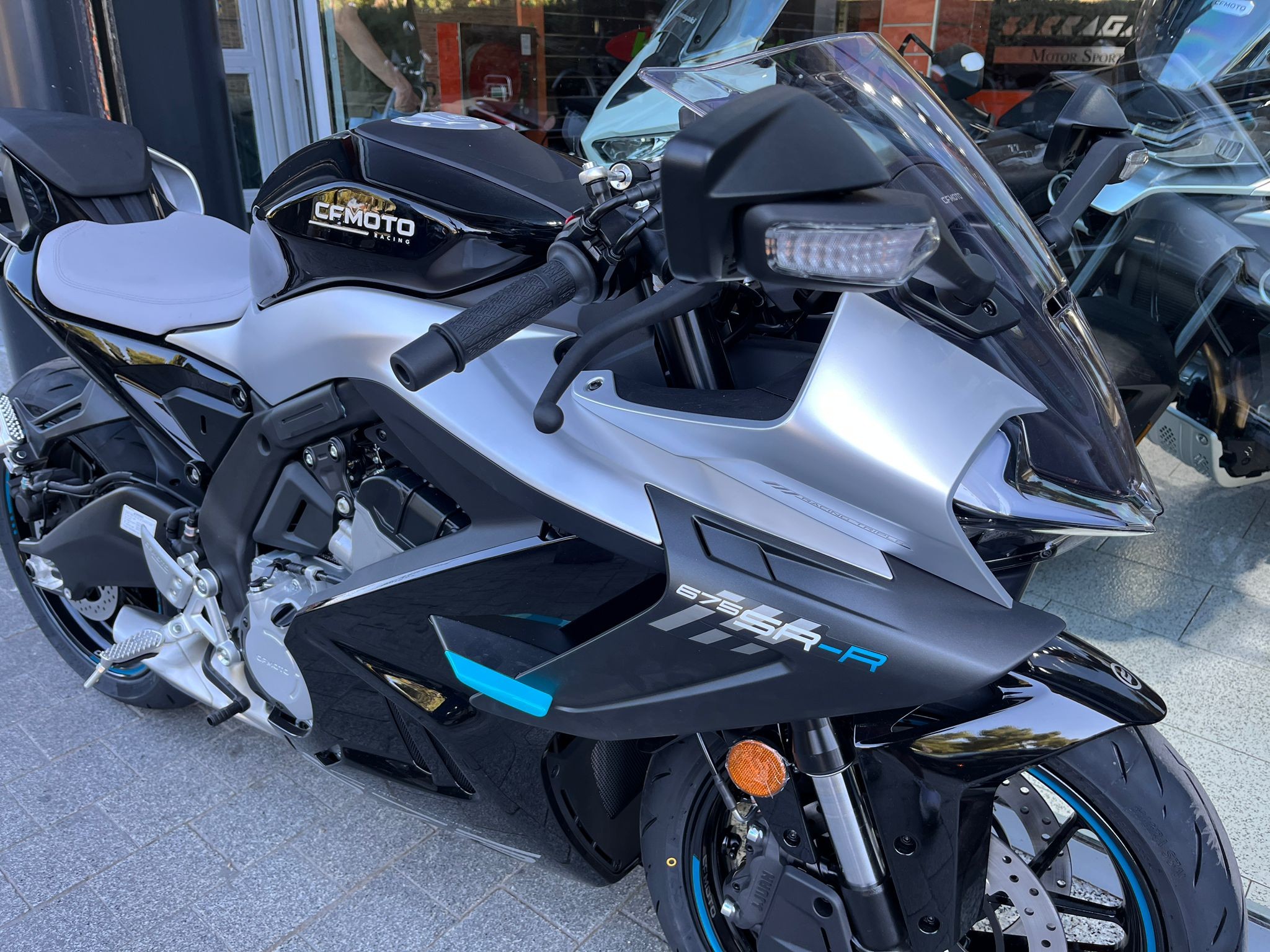 675 SR-R