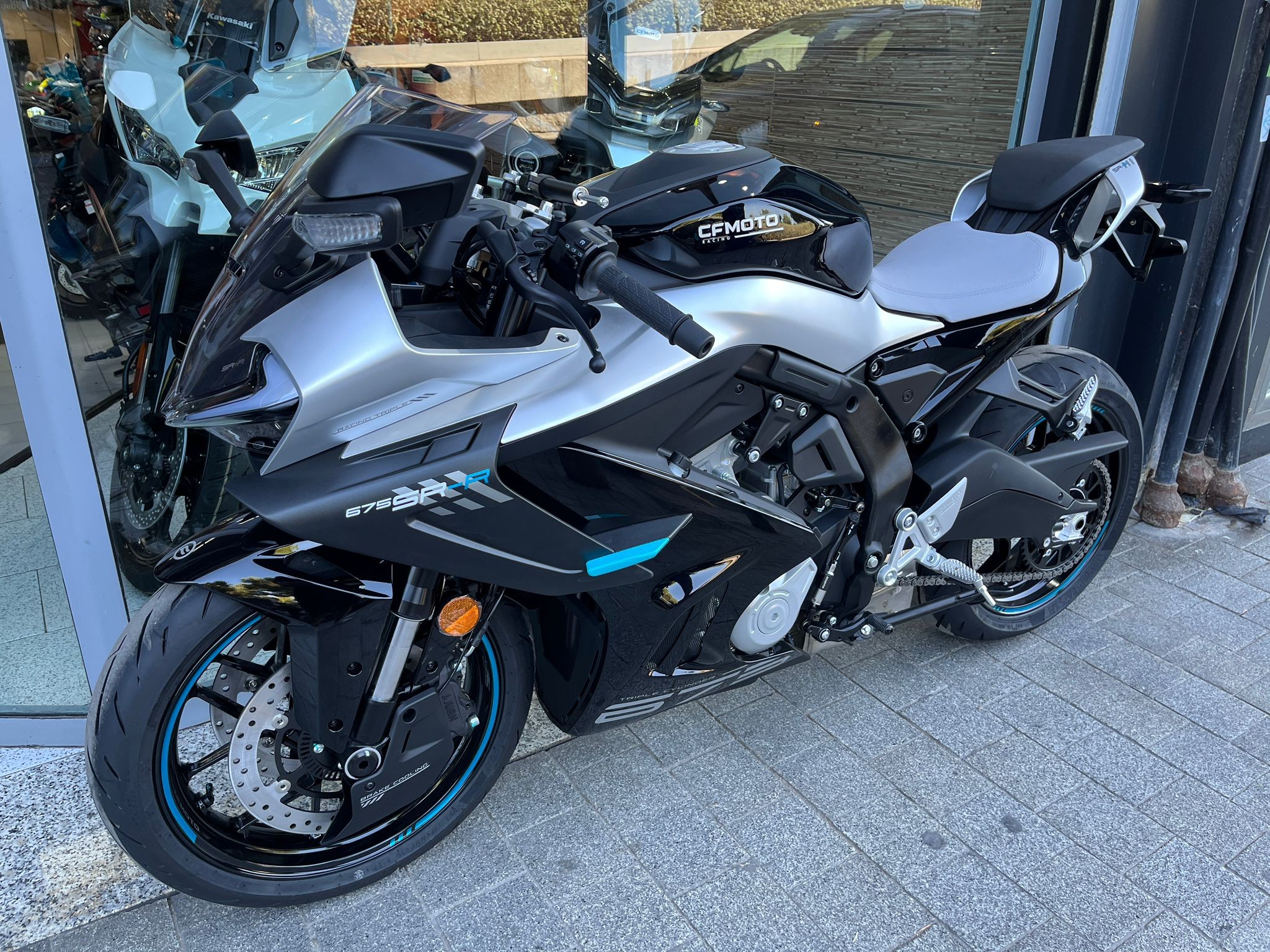 675 SR-R