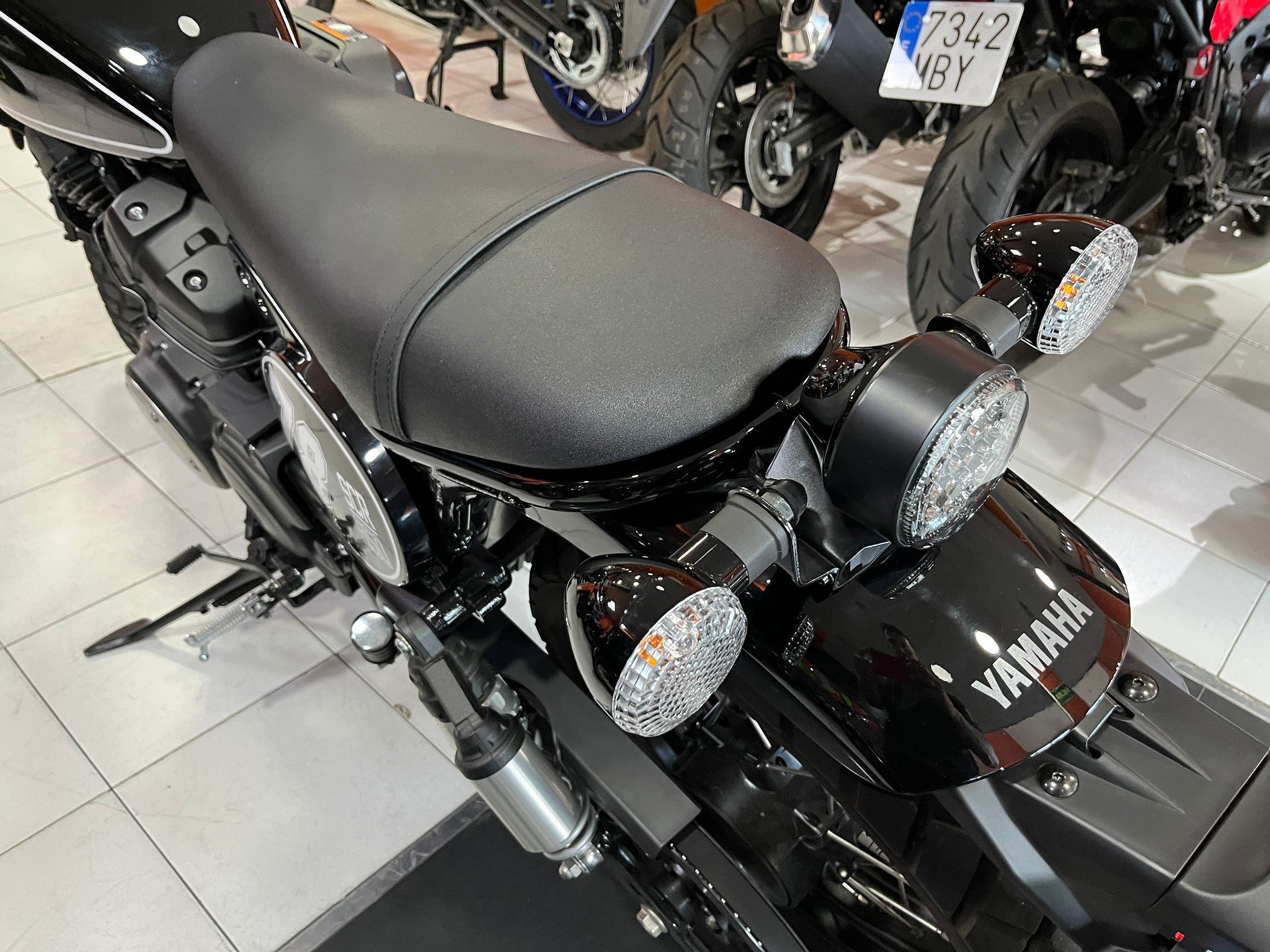 XV 950R