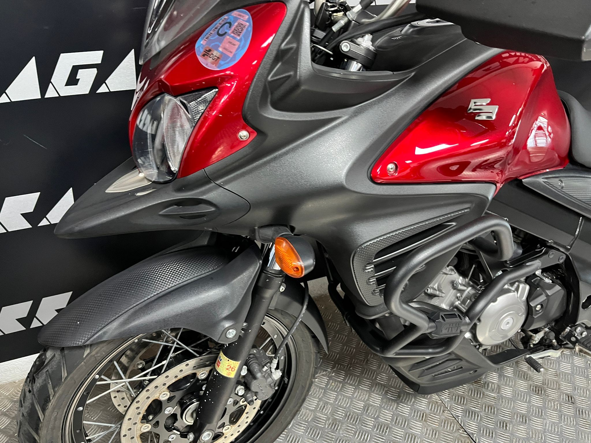 V STROM 650