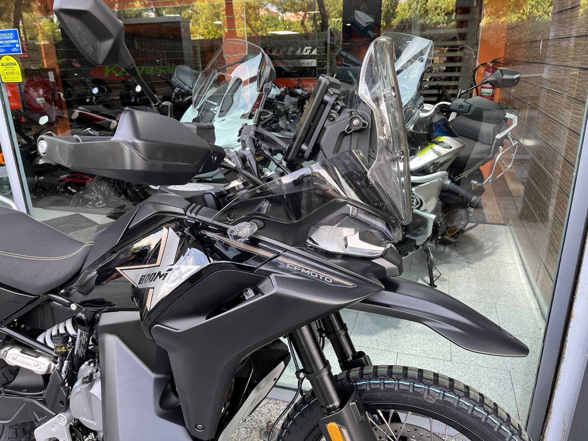 800 MT-X
