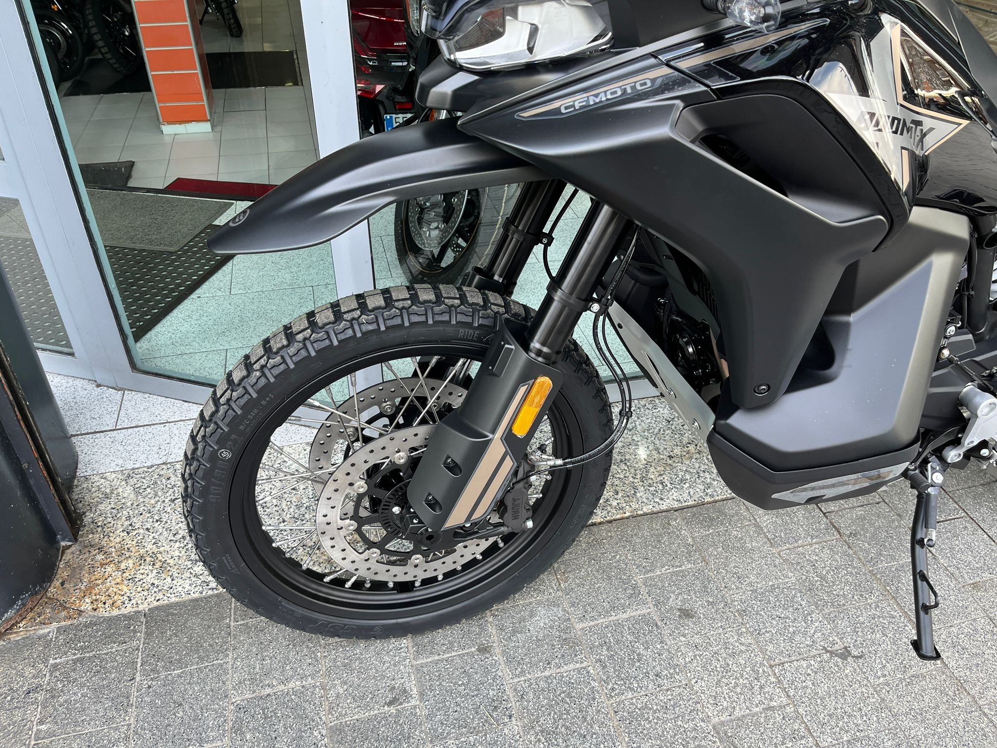800 MT-X