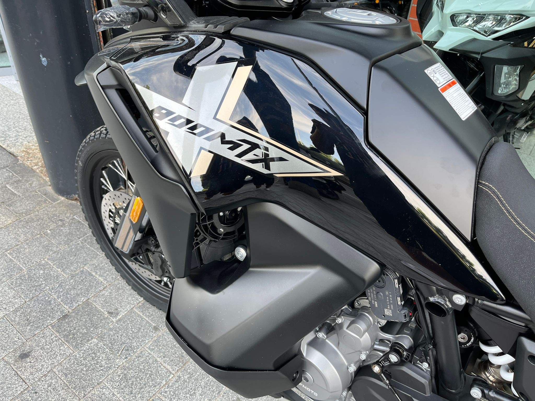 800 MT-X