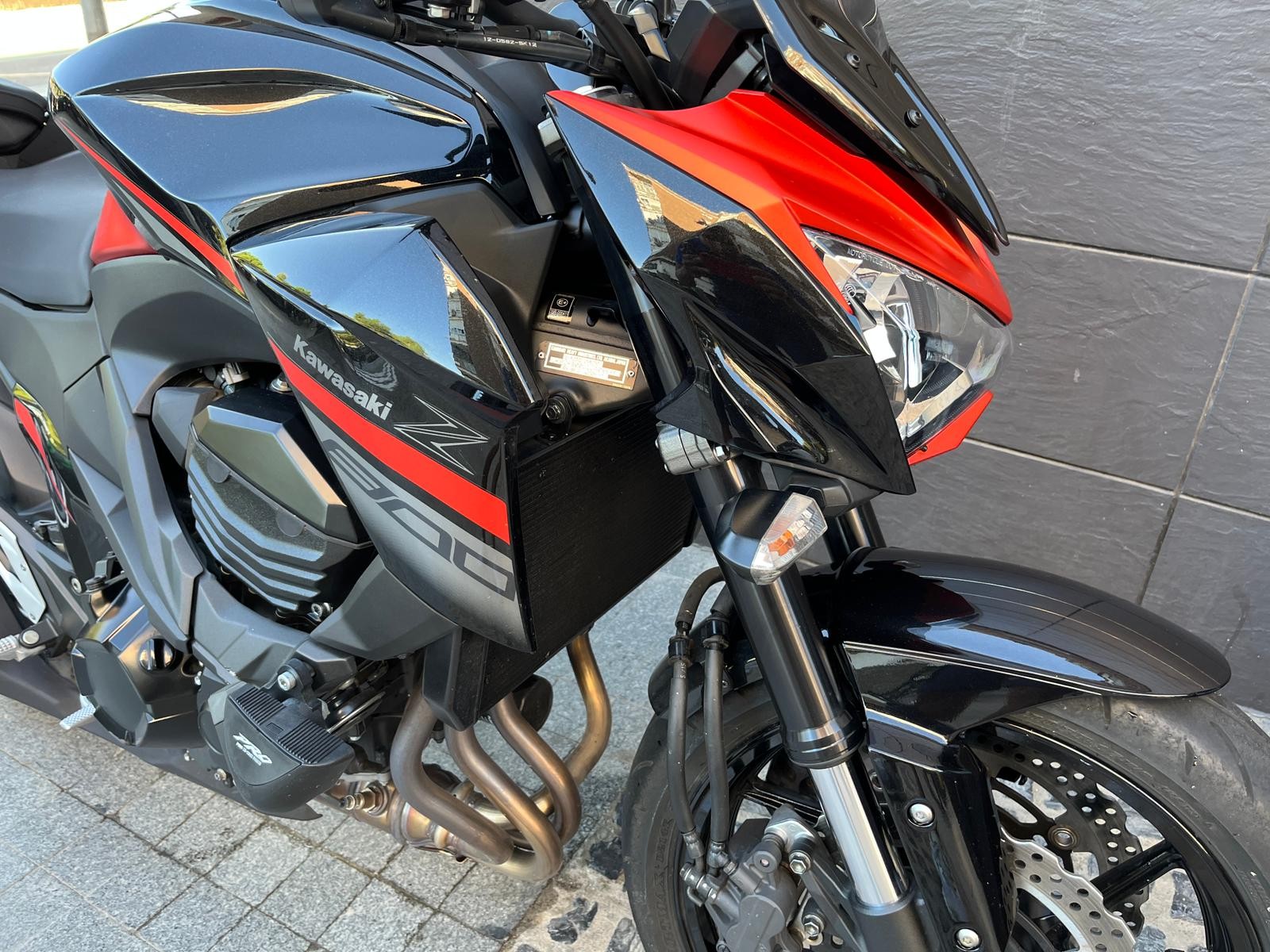 Z800e A2