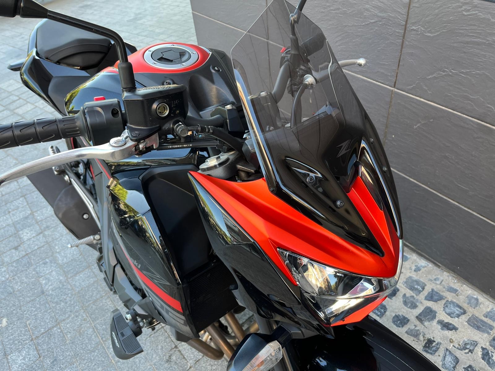 Z800e A2