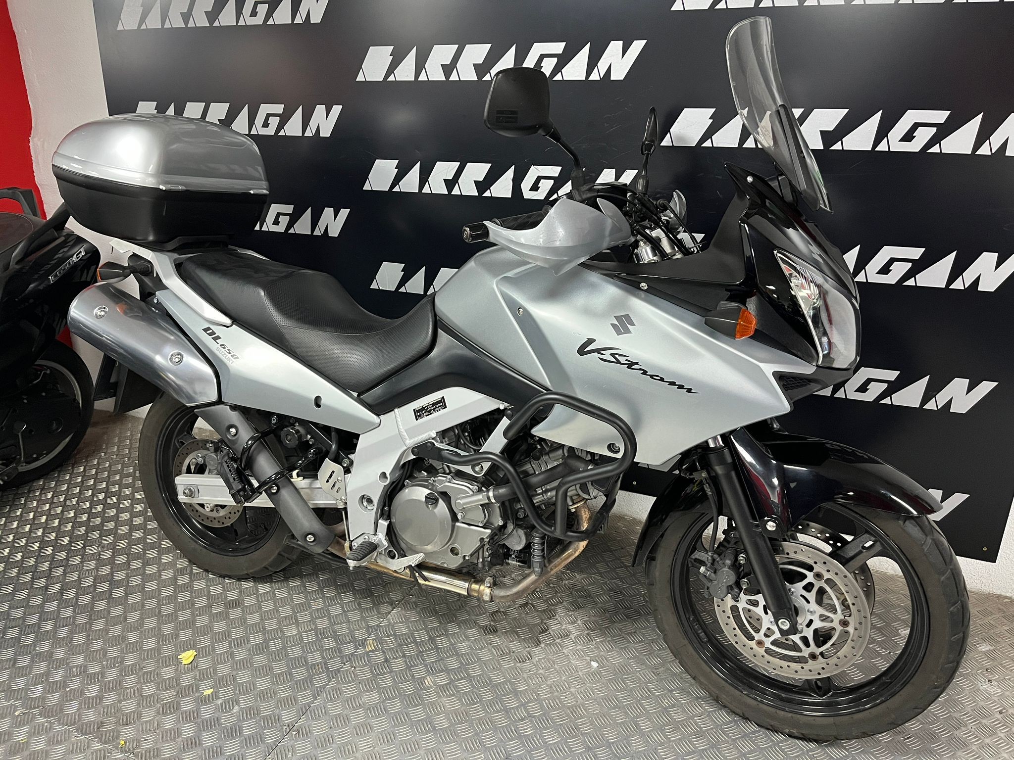 V-STROM 650