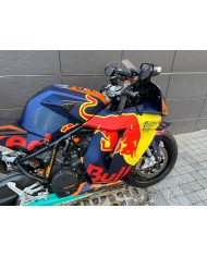 RC8 RED BULL