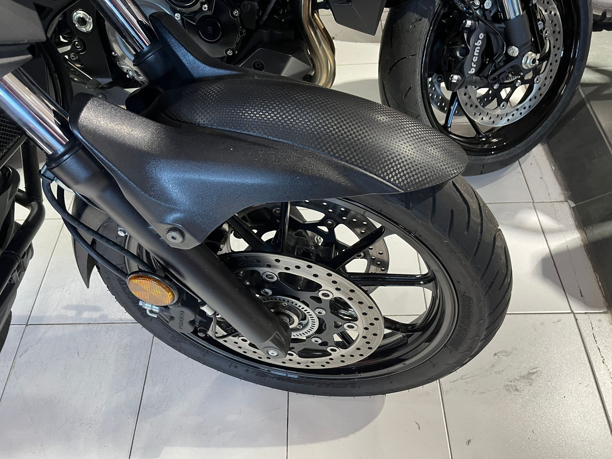 V STROM 650