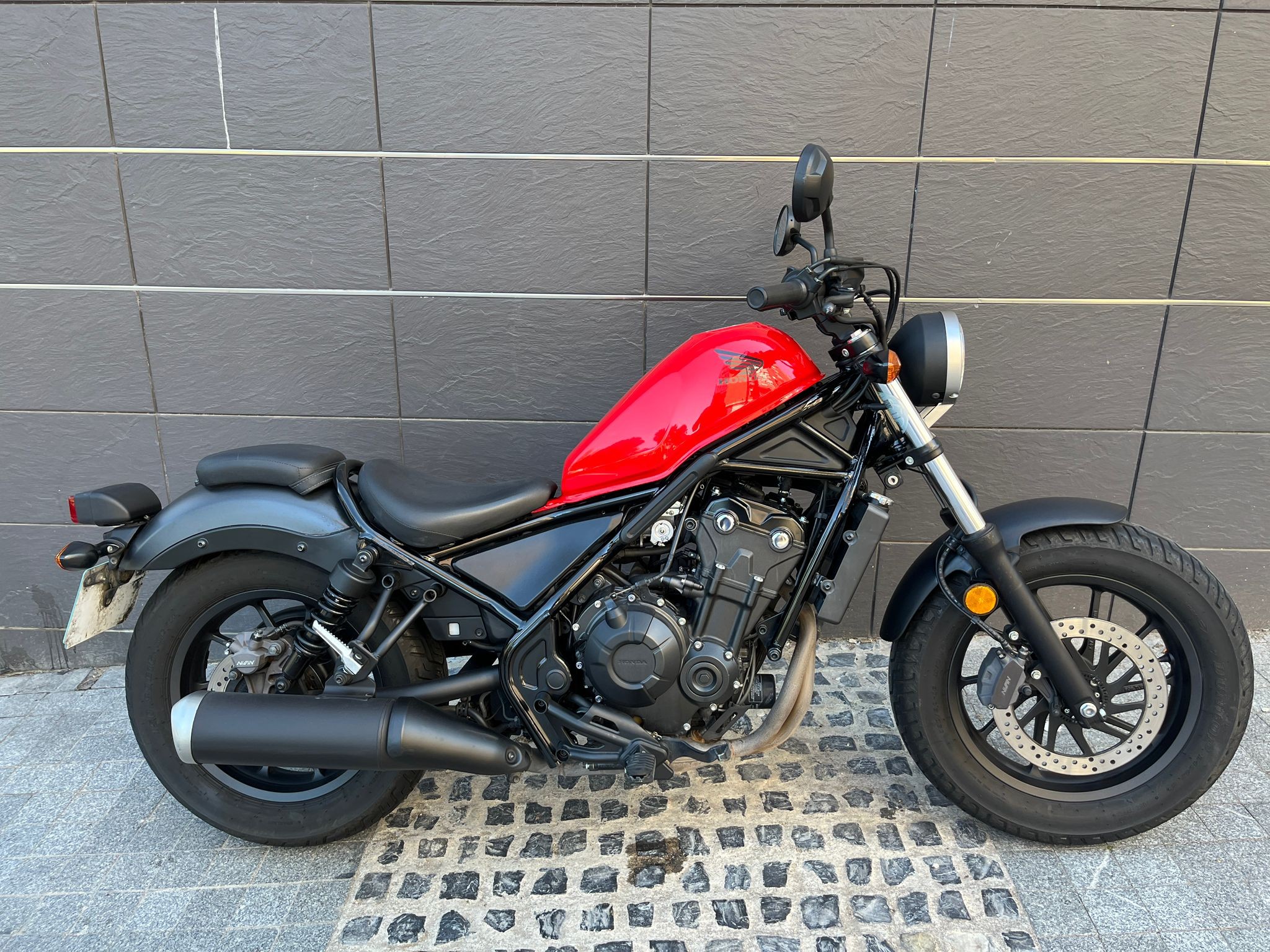 REBEL 500