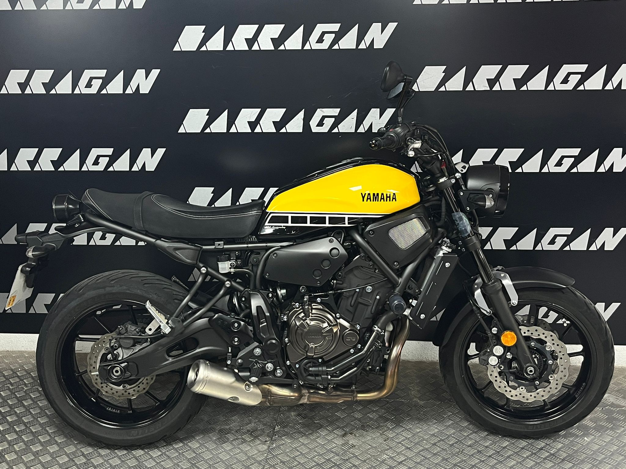 XSR 700