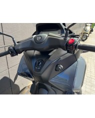 TRICITY 300