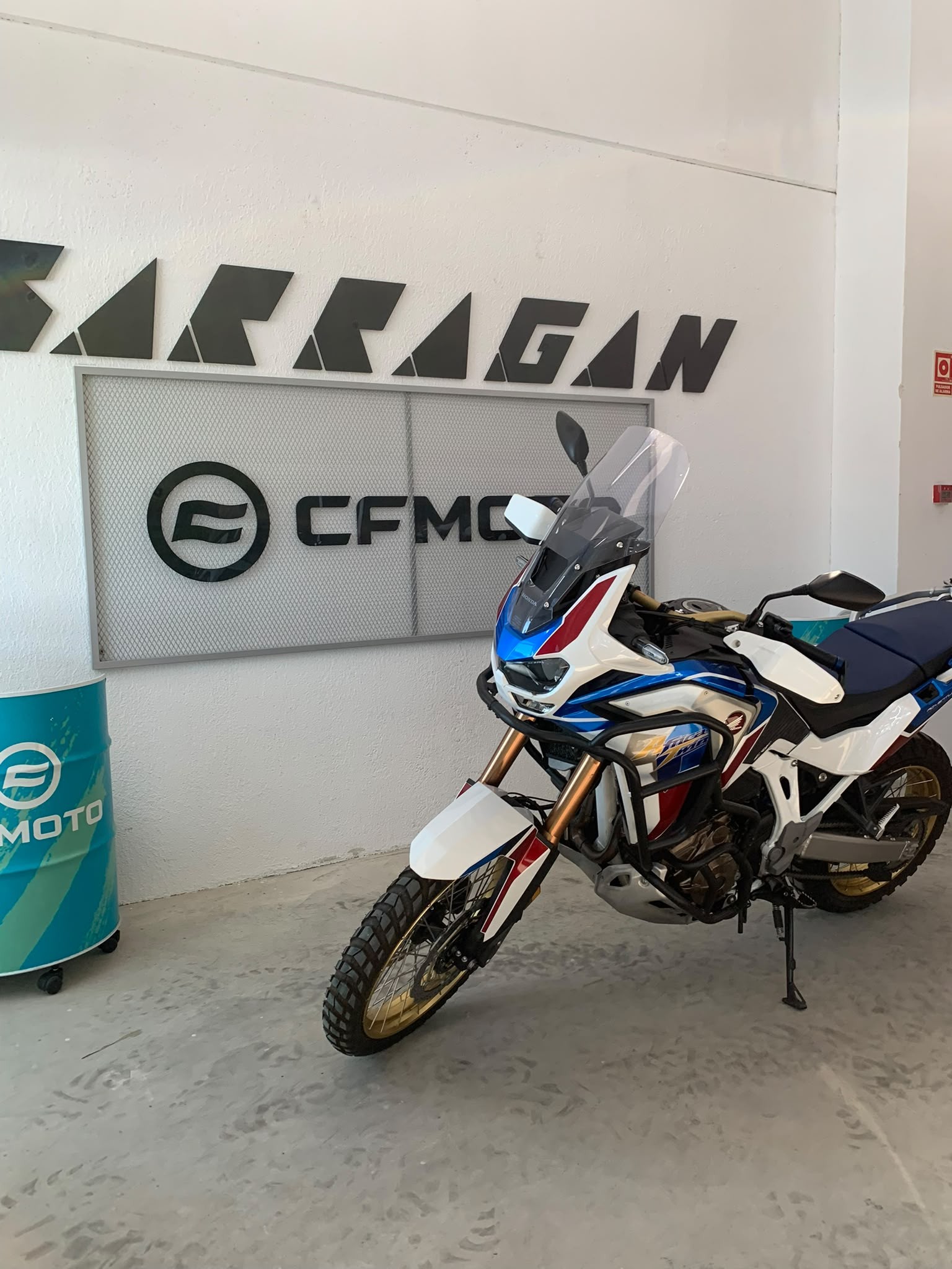 CRF 1100 ADV DCT