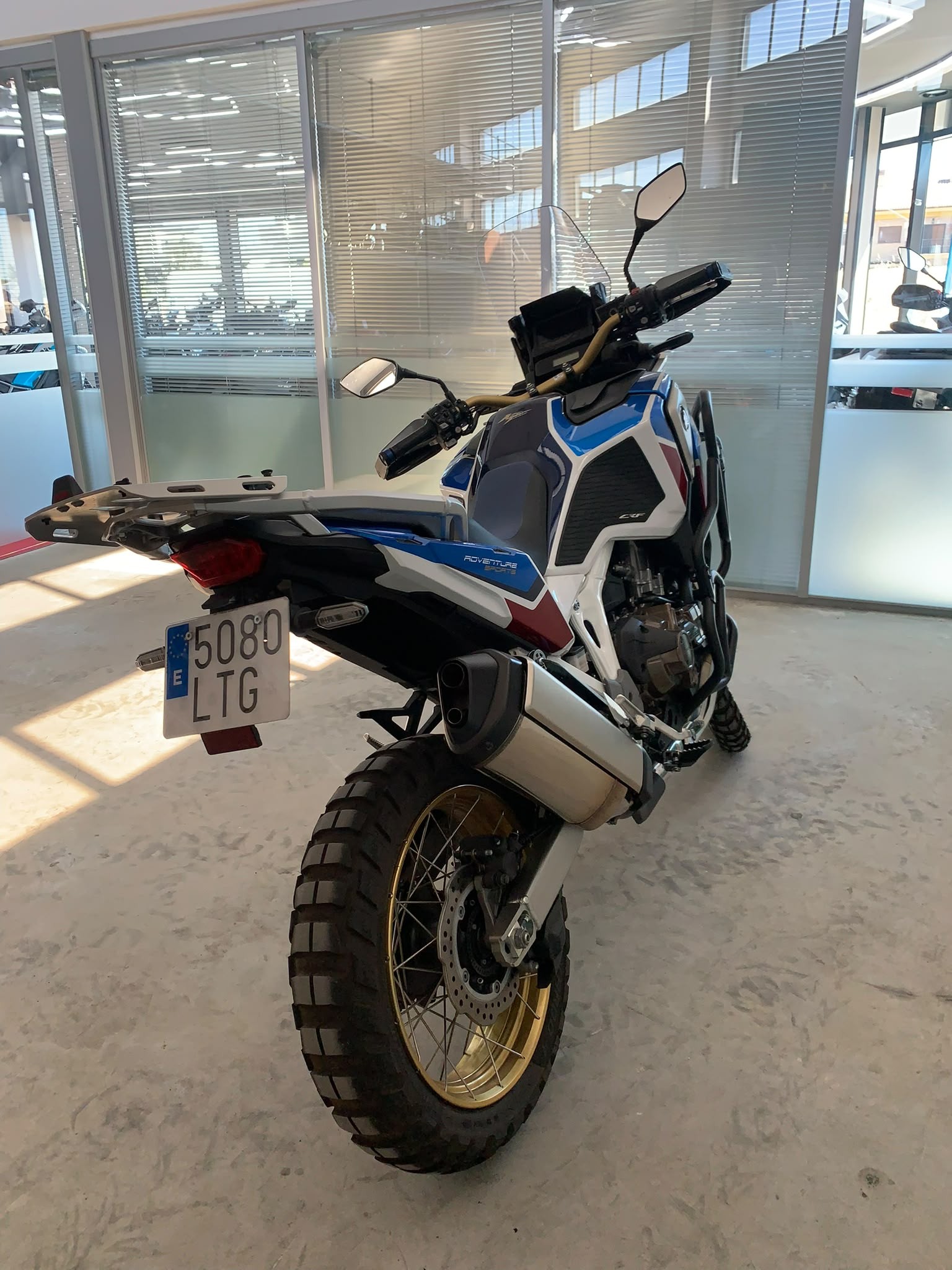 CRF 1100 ADV DCT