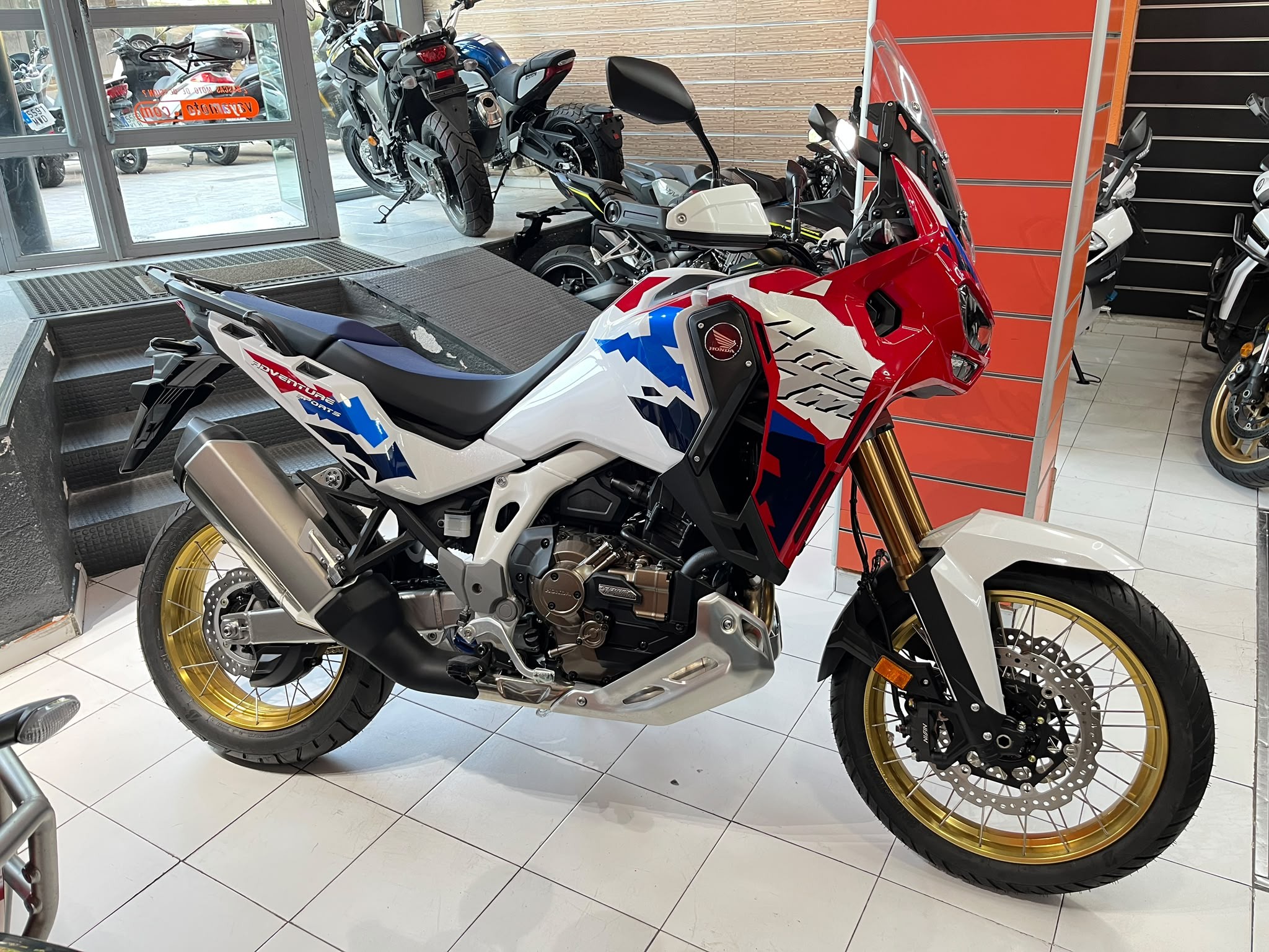 CRF 1100 ADV DCT