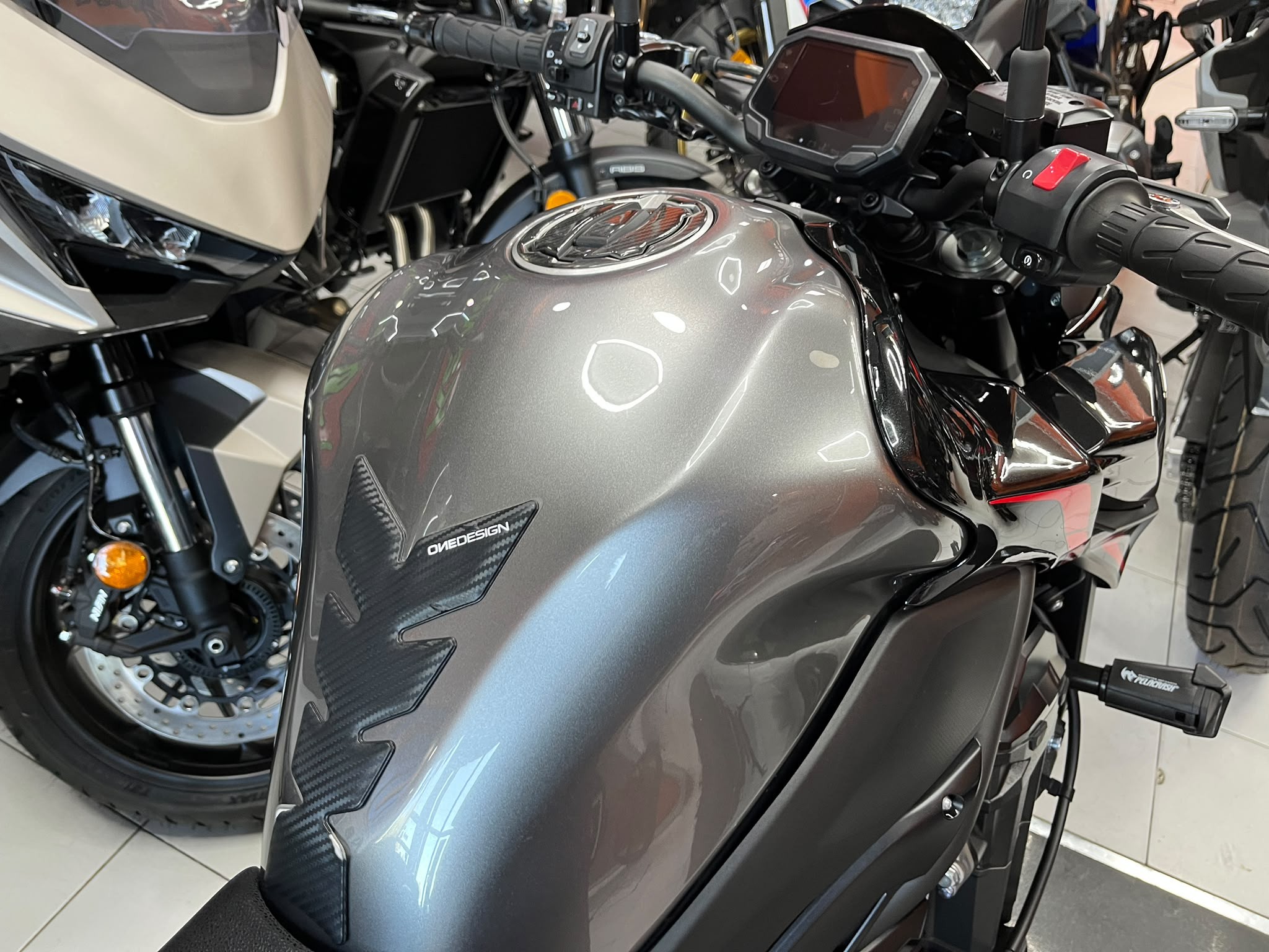 Z900 96CV LIMITADA A2