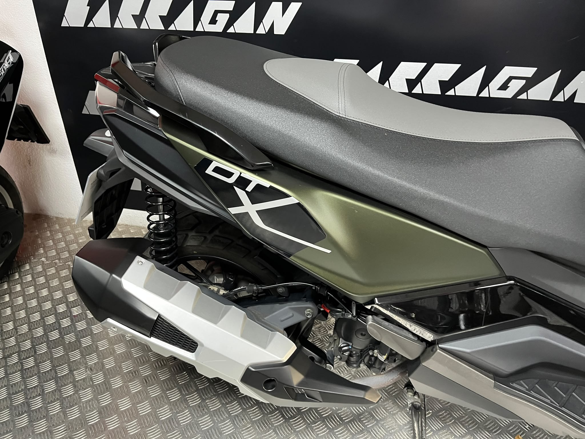 DTX 125
