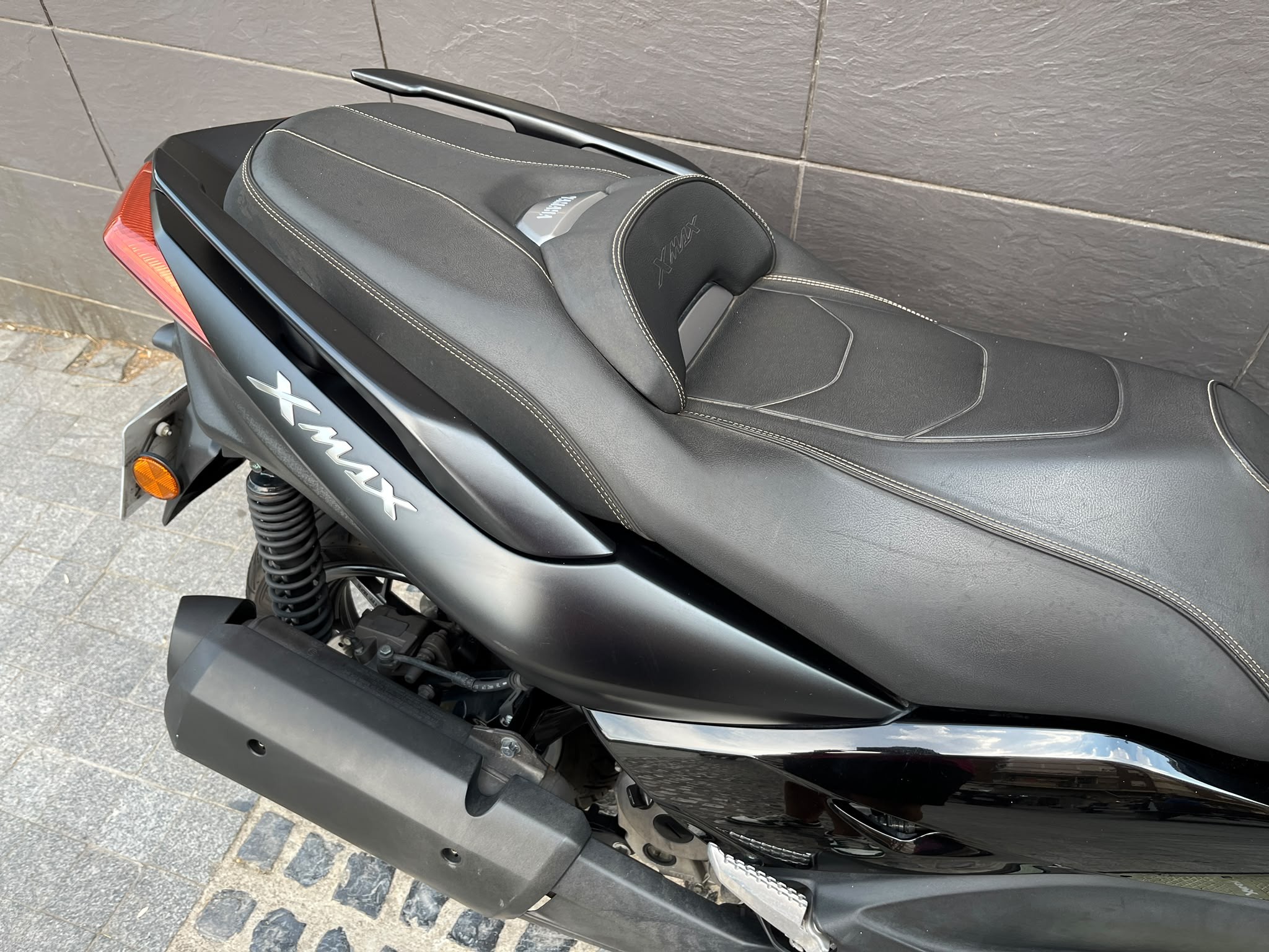 X-MAX 300 IRON MAX