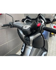 X-MAX 300
