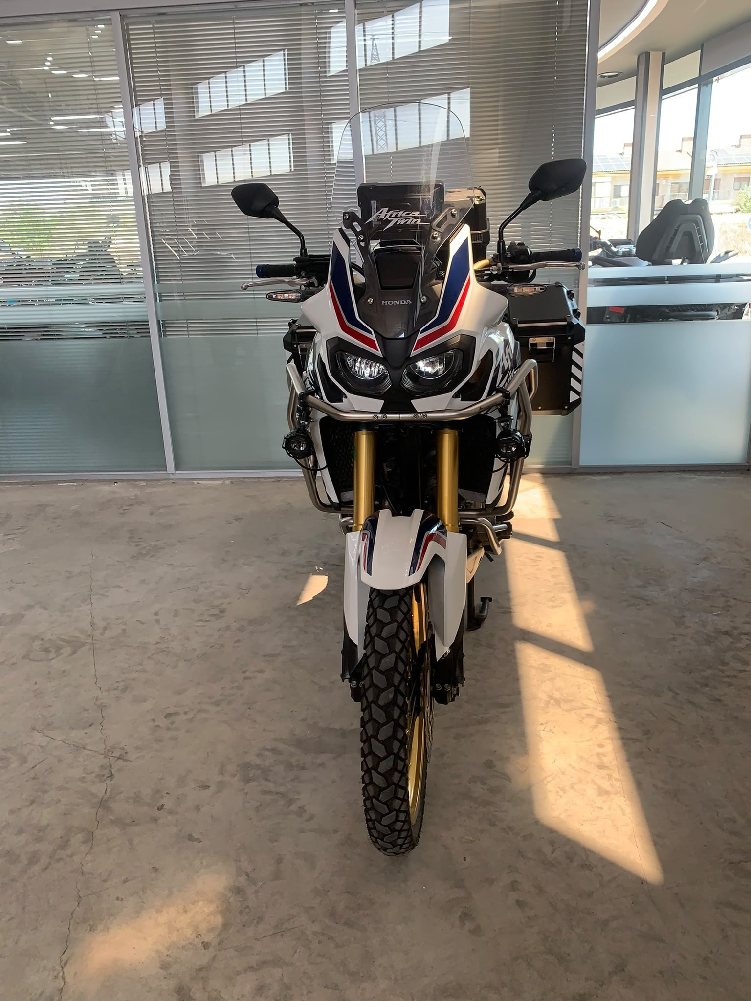 AFRICA TWIN 1000