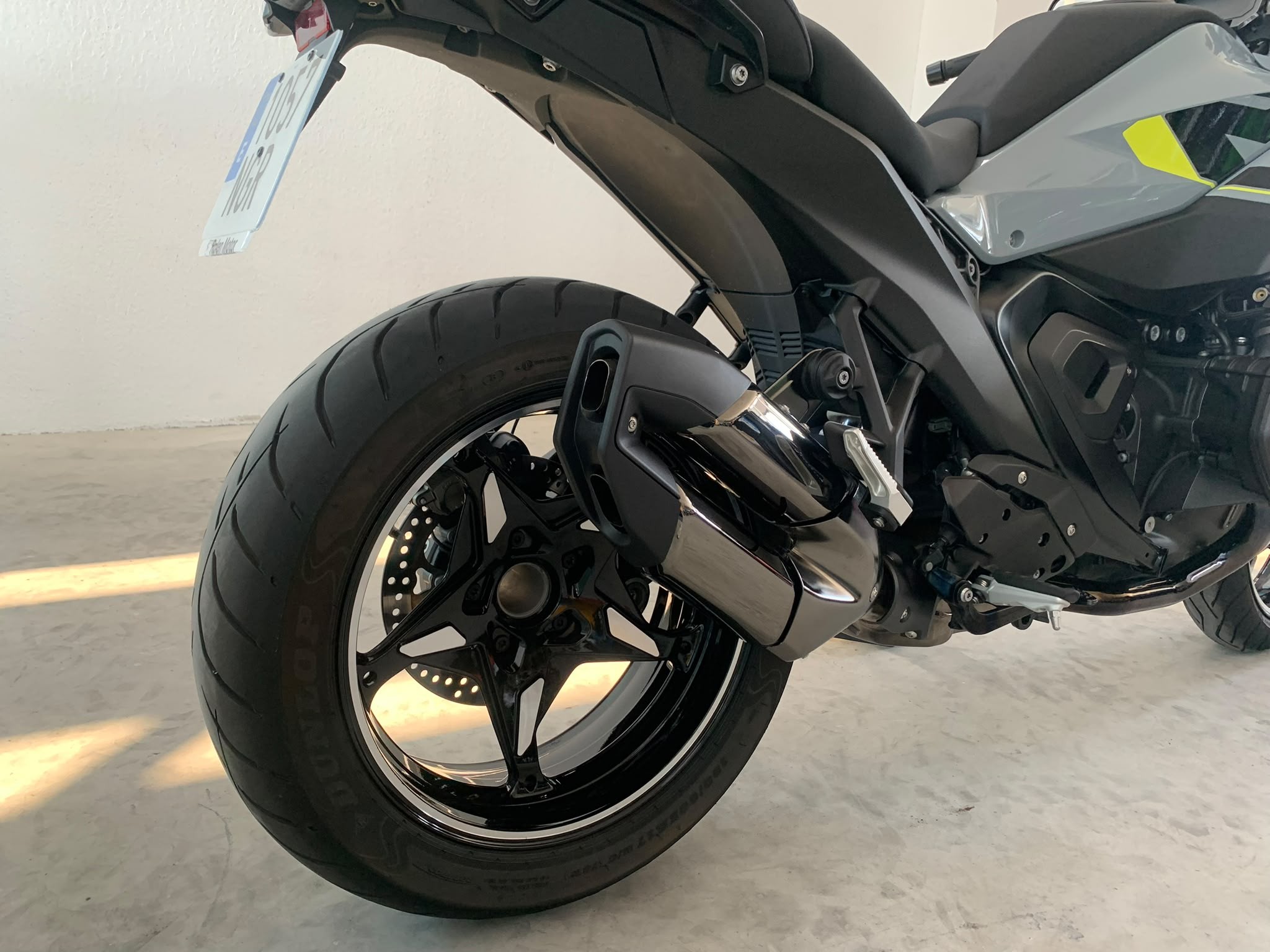 R1300RS