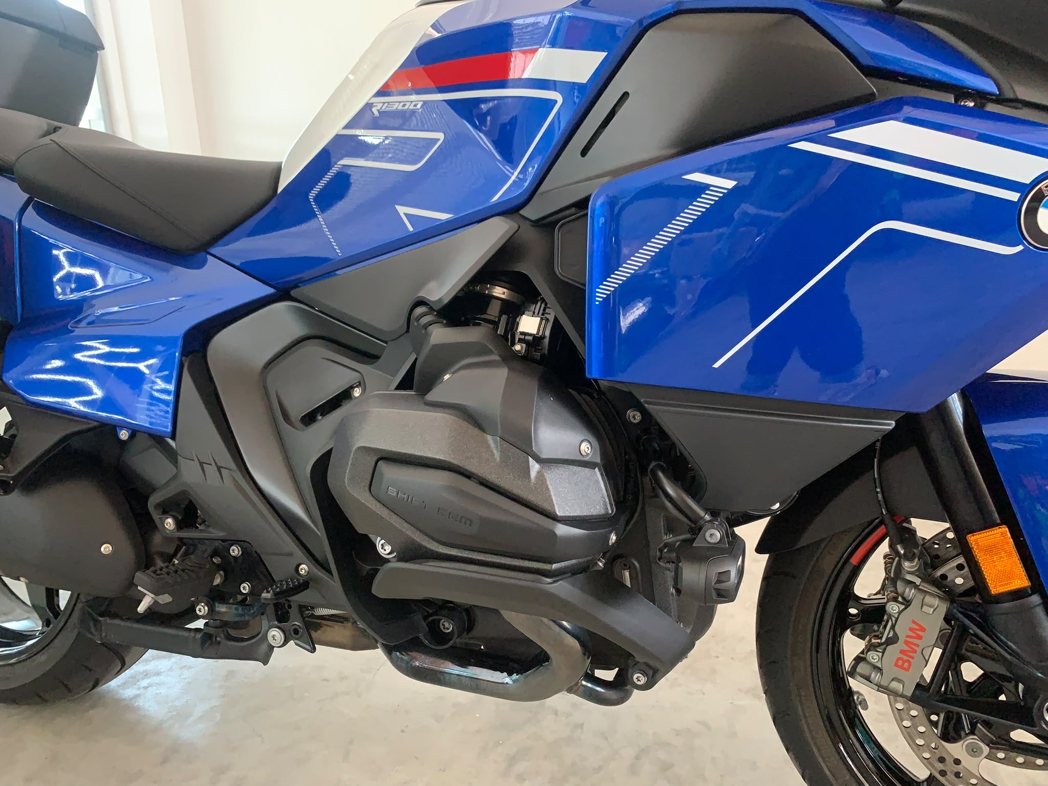 R 1300 RT