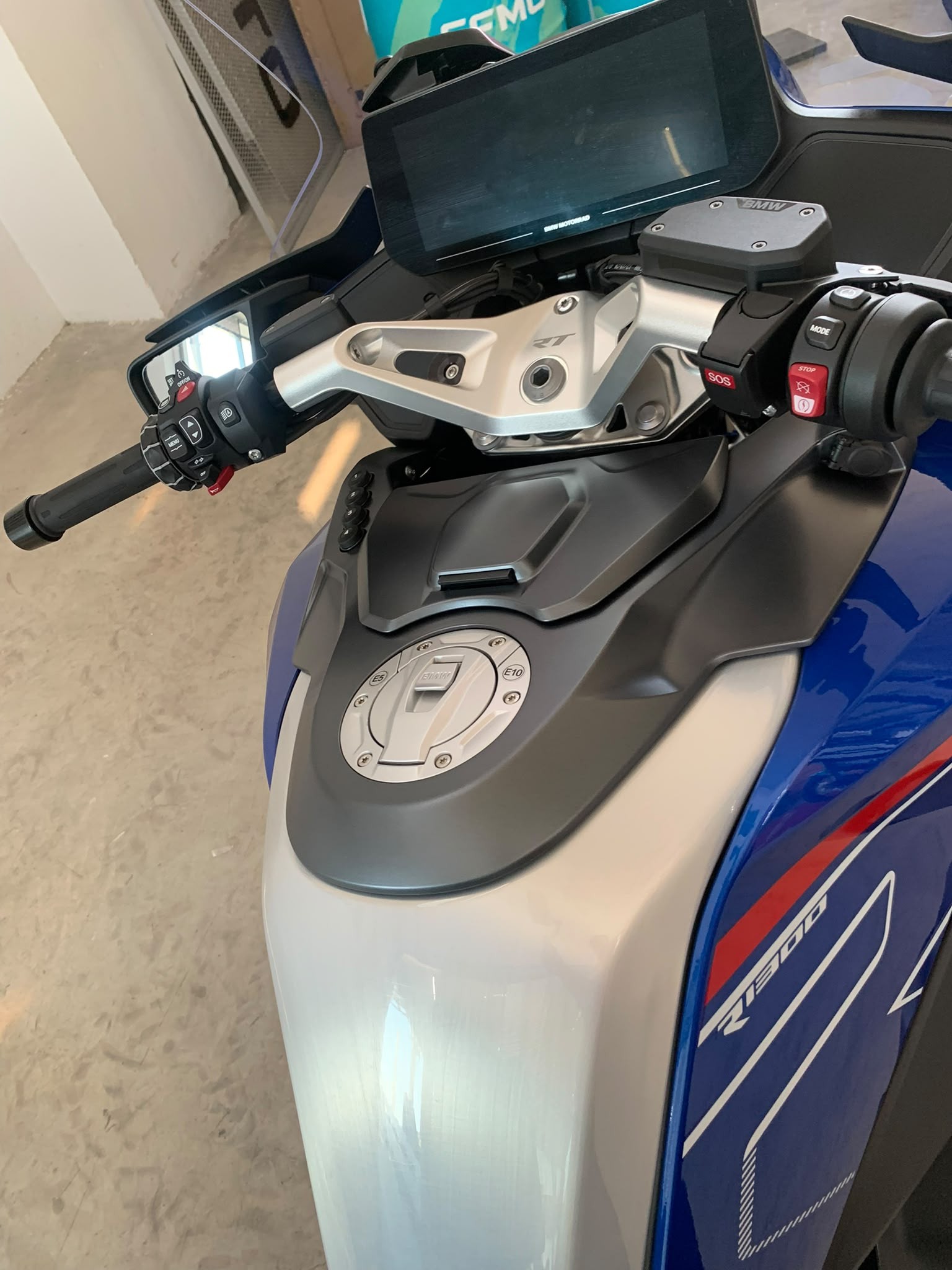 R 1300 RT