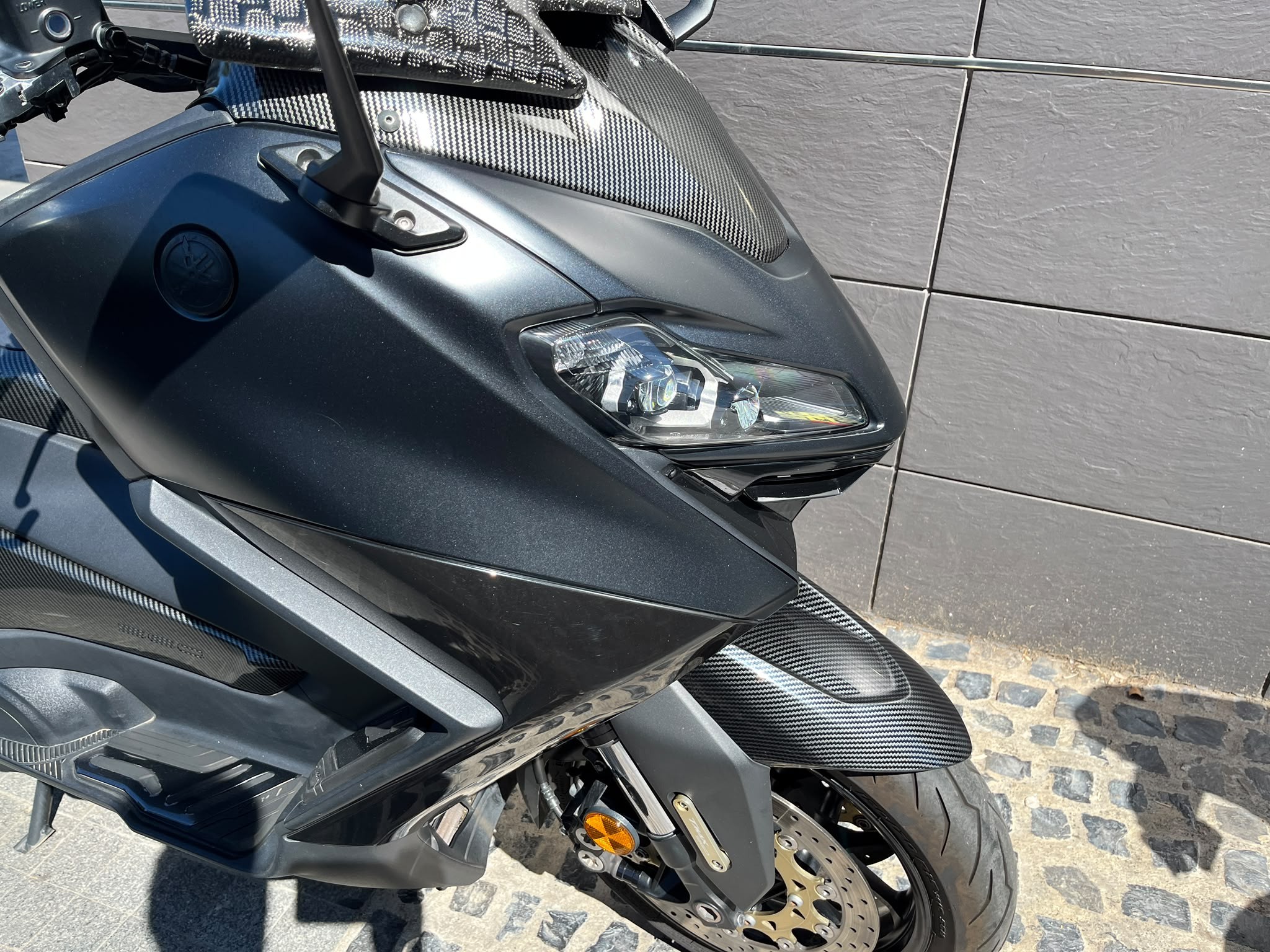 T-MAX 560