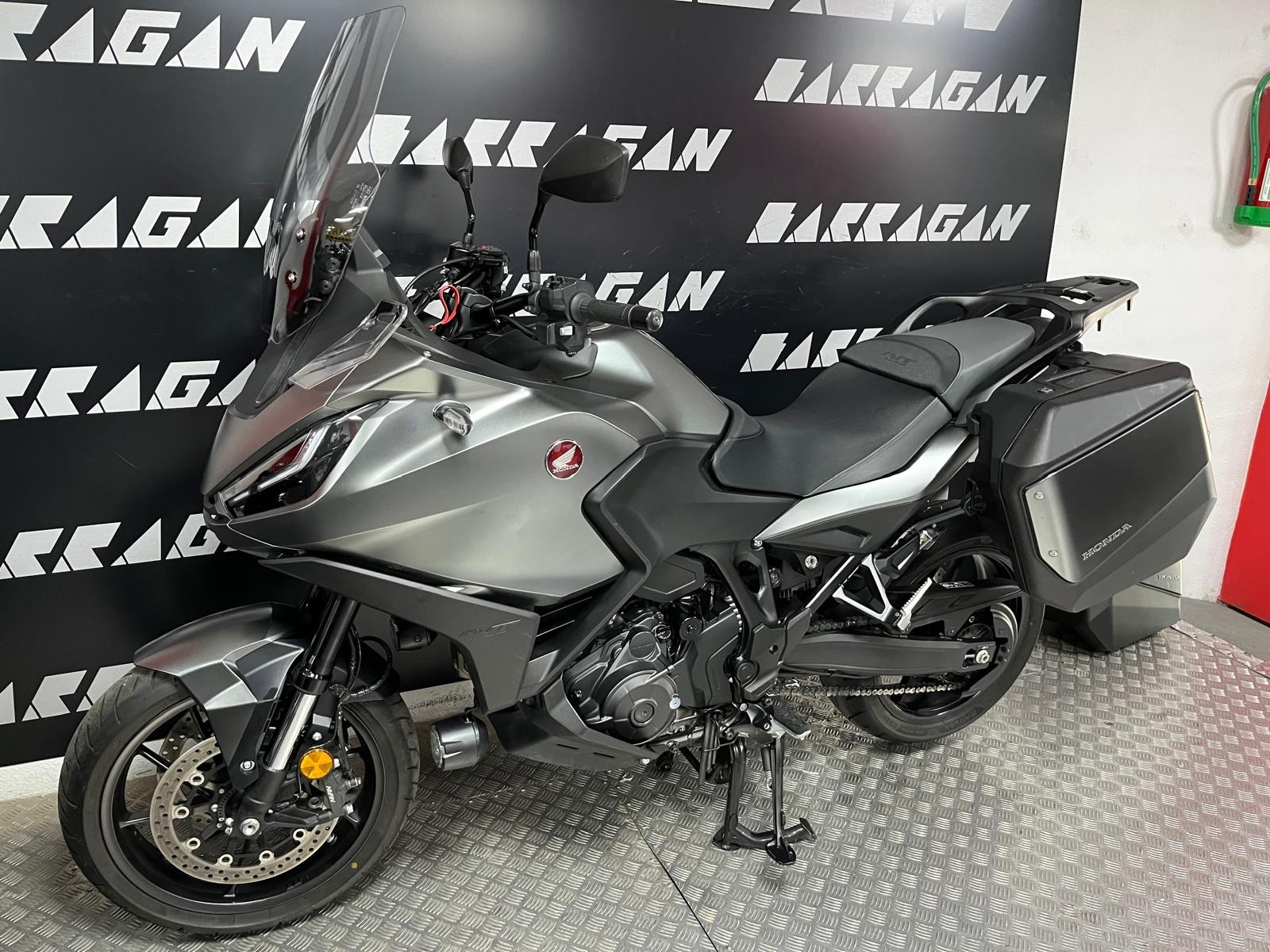 NT1100 DCT