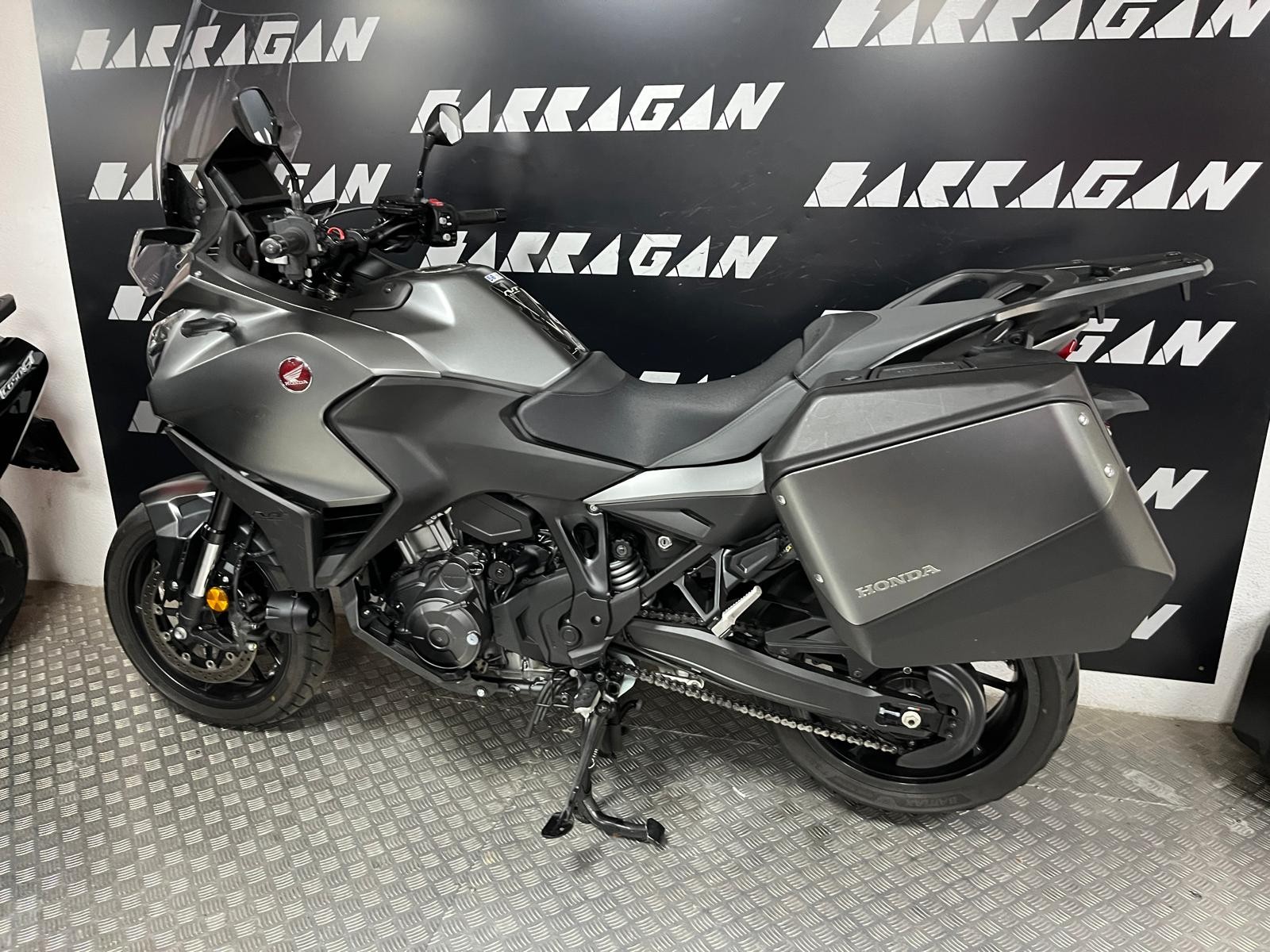 NT1100 DCT